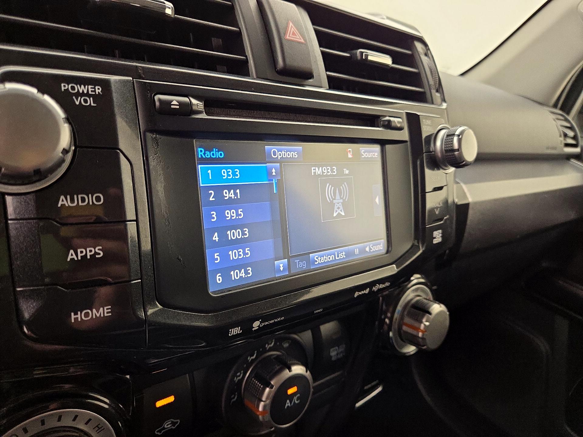 Thumbnail: 2019 Toyota 4Runner - 16