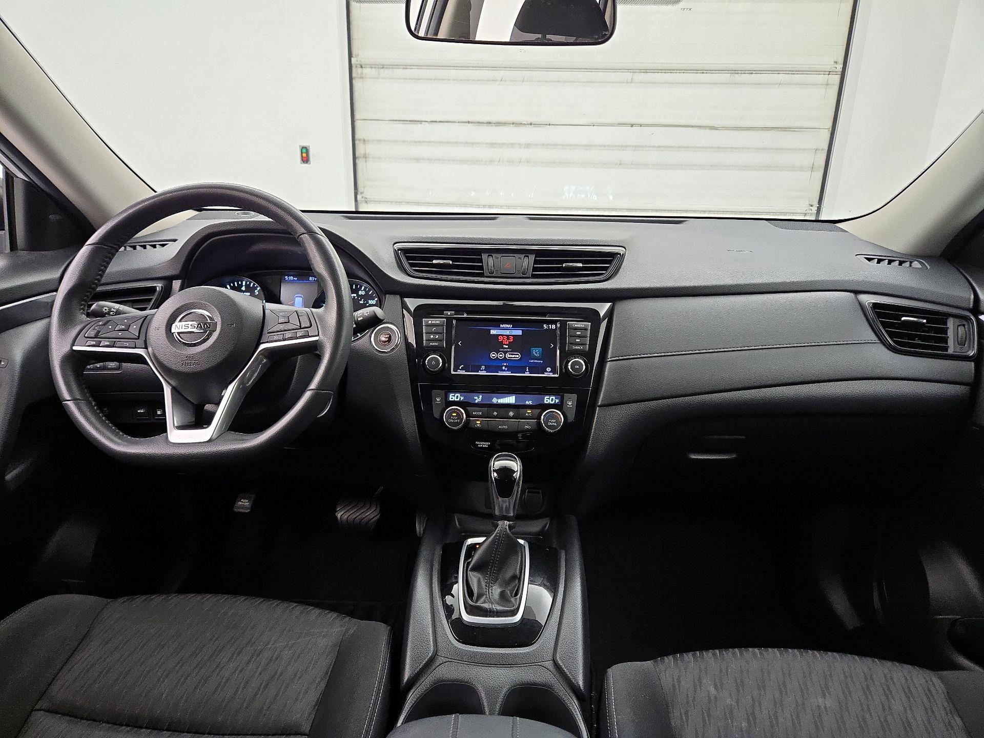 Thumbnail: 2018 Nissan Rogue - 9
