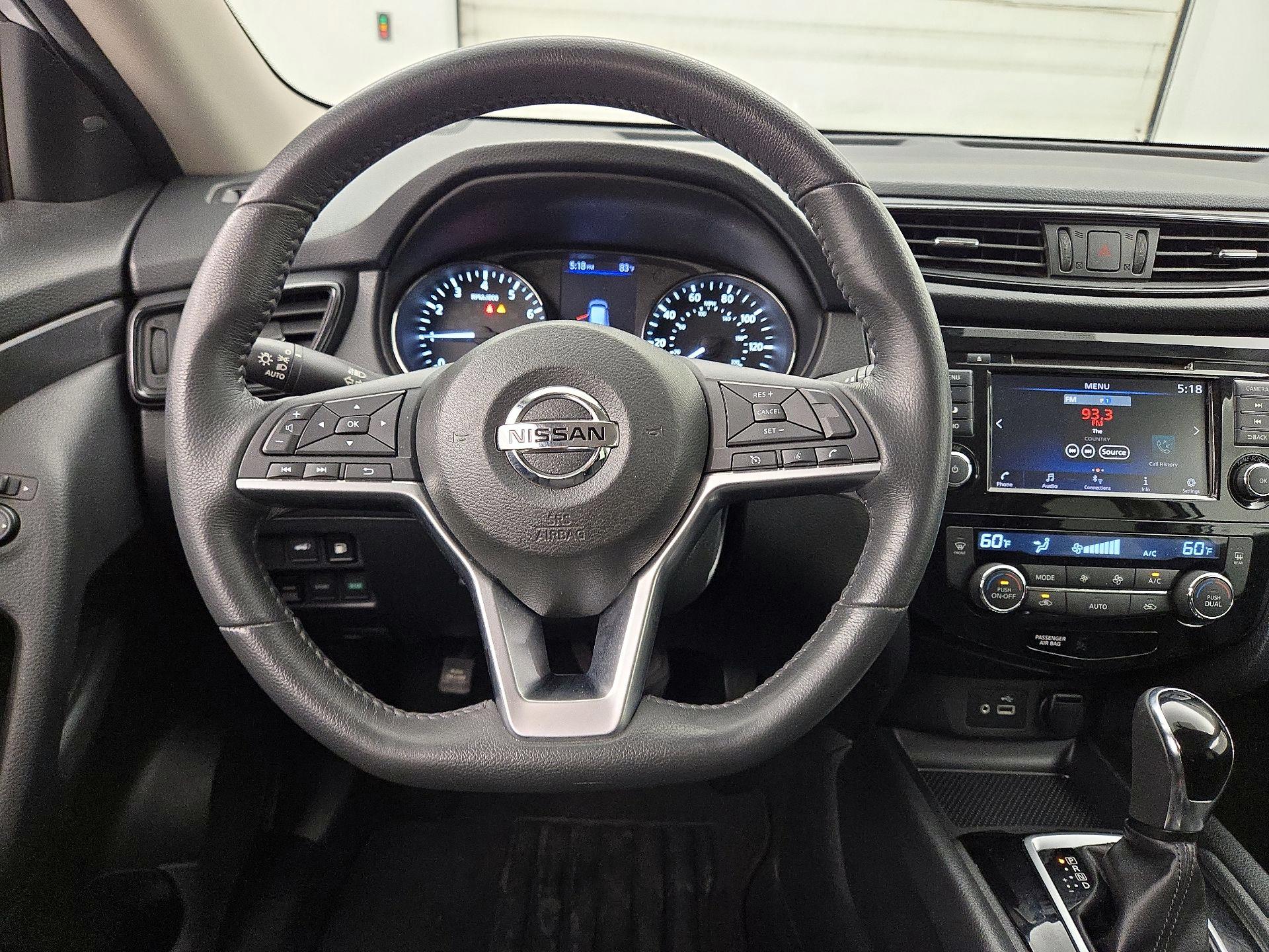 Thumbnail: 2018 Nissan Rogue - 10