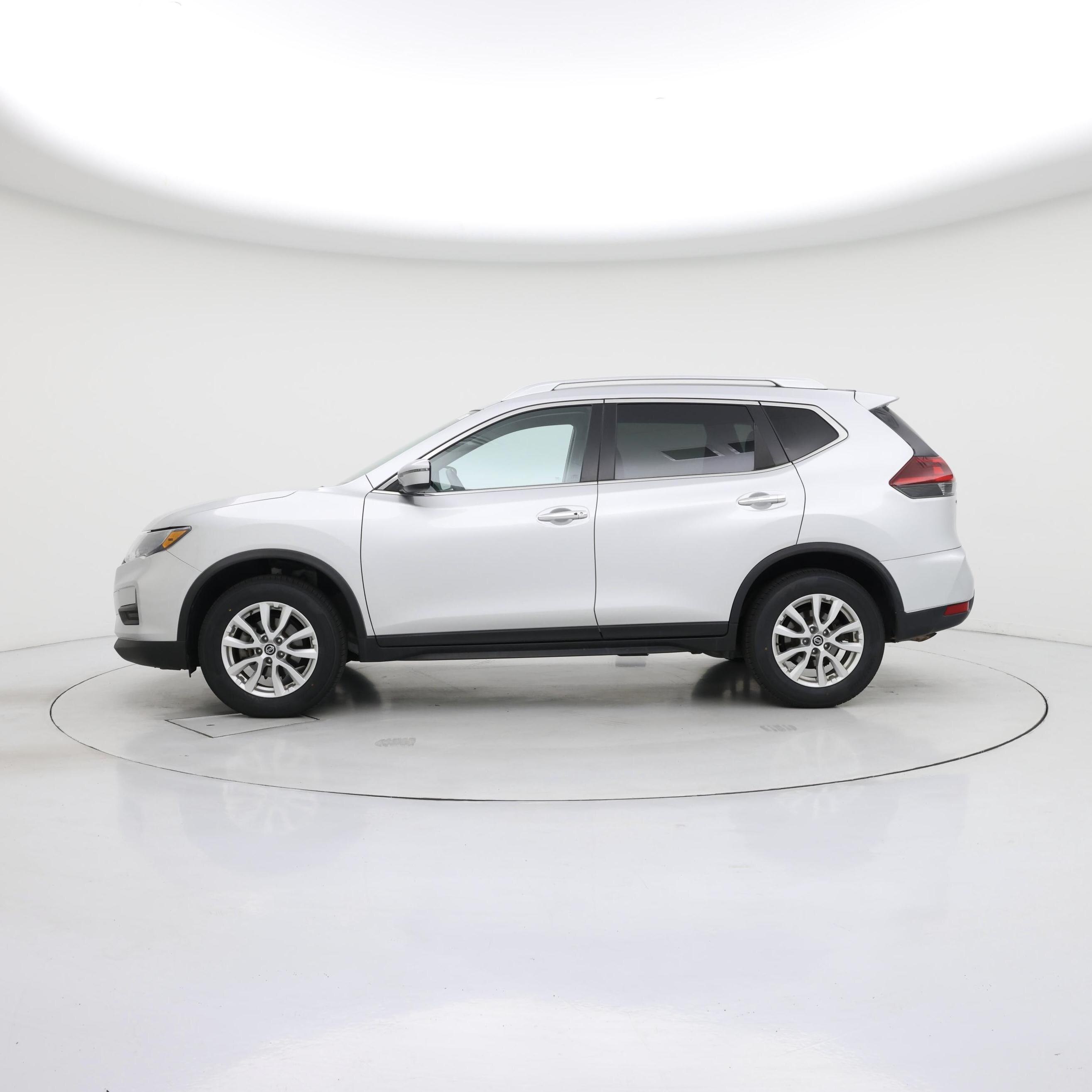 Thumbnail: 2018 Nissan Rogue - 3