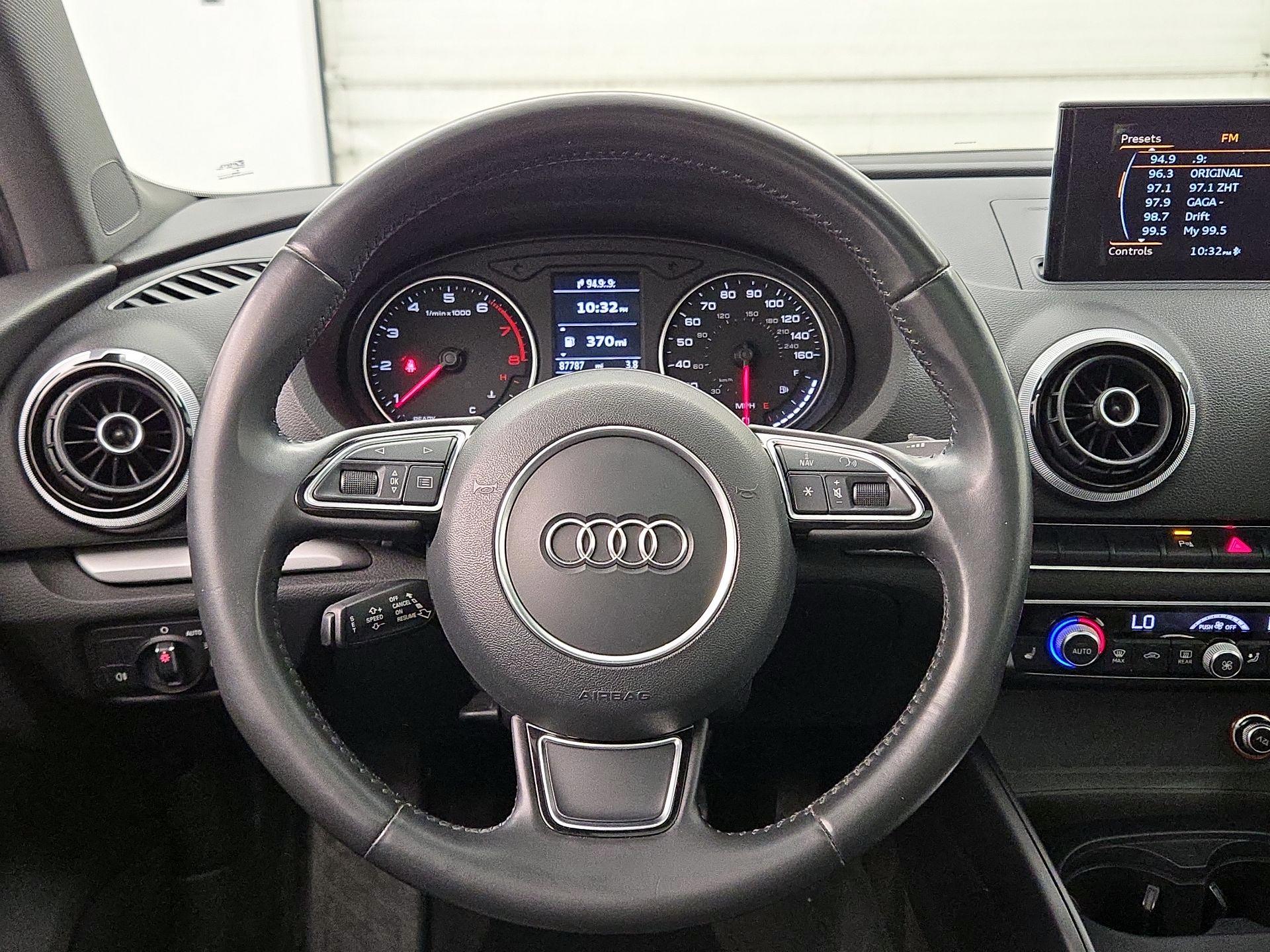 Thumbnail: 2016 Audi A3 - 10
