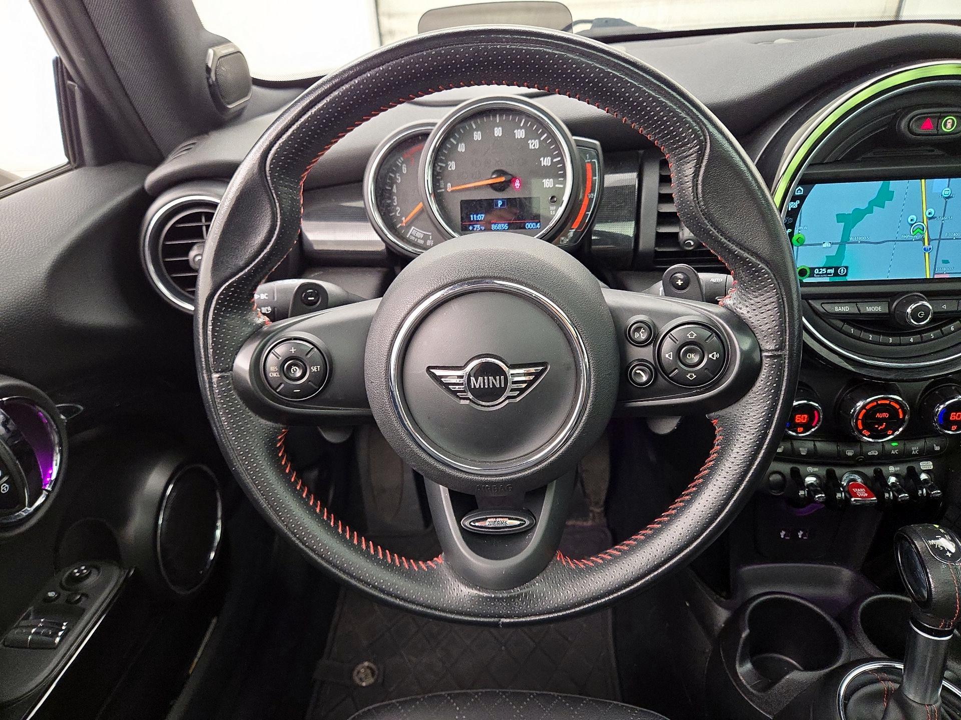 Thumbnail: 2019 MINI Cooper Hardtop - 10