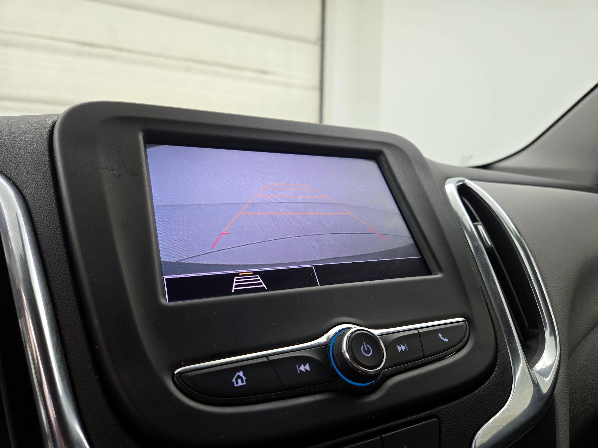 Thumbnail: 2023 Chevrolet Equinox - 14