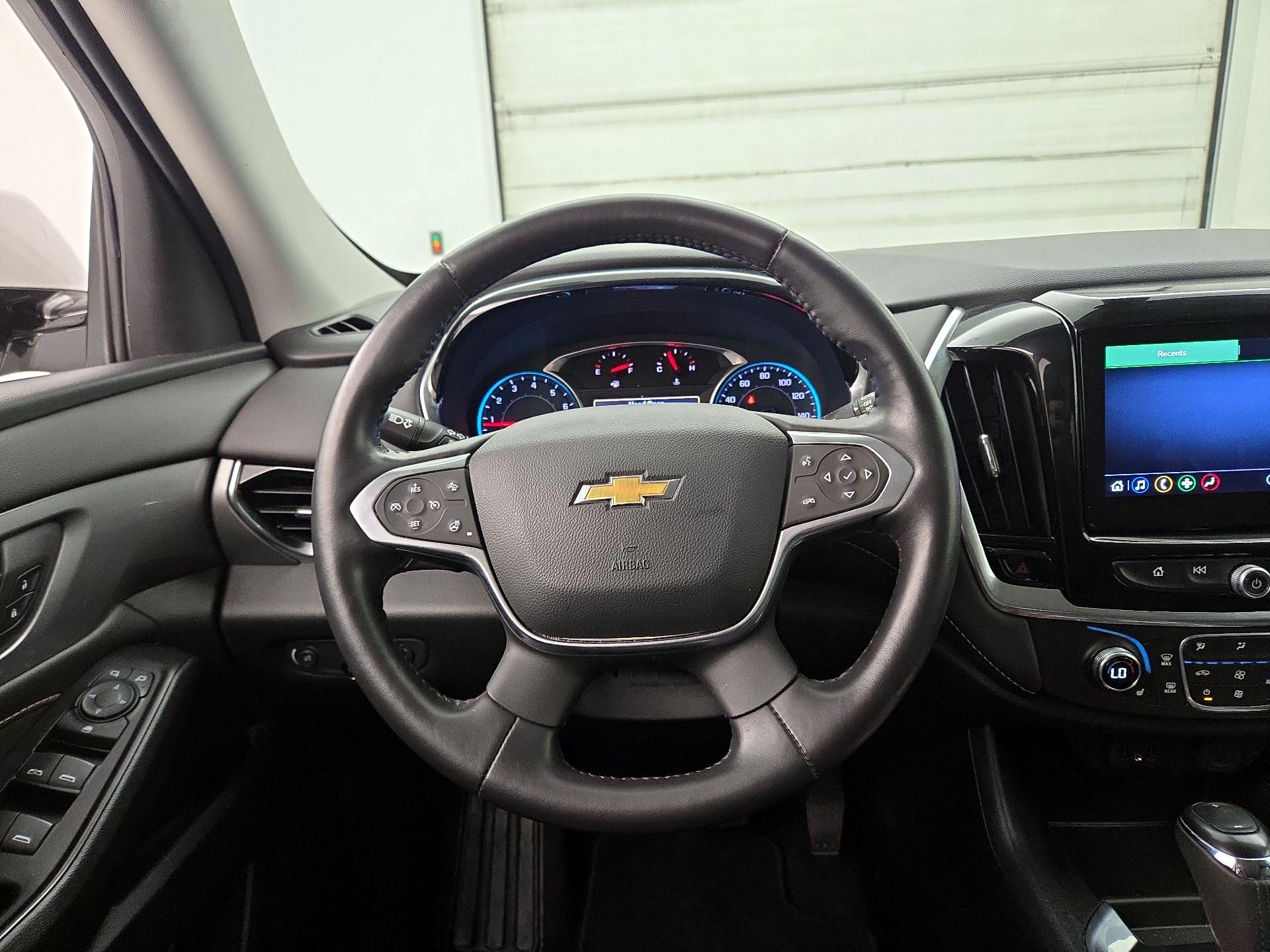 Thumbnail: 2020 Chevrolet Traverse - 10