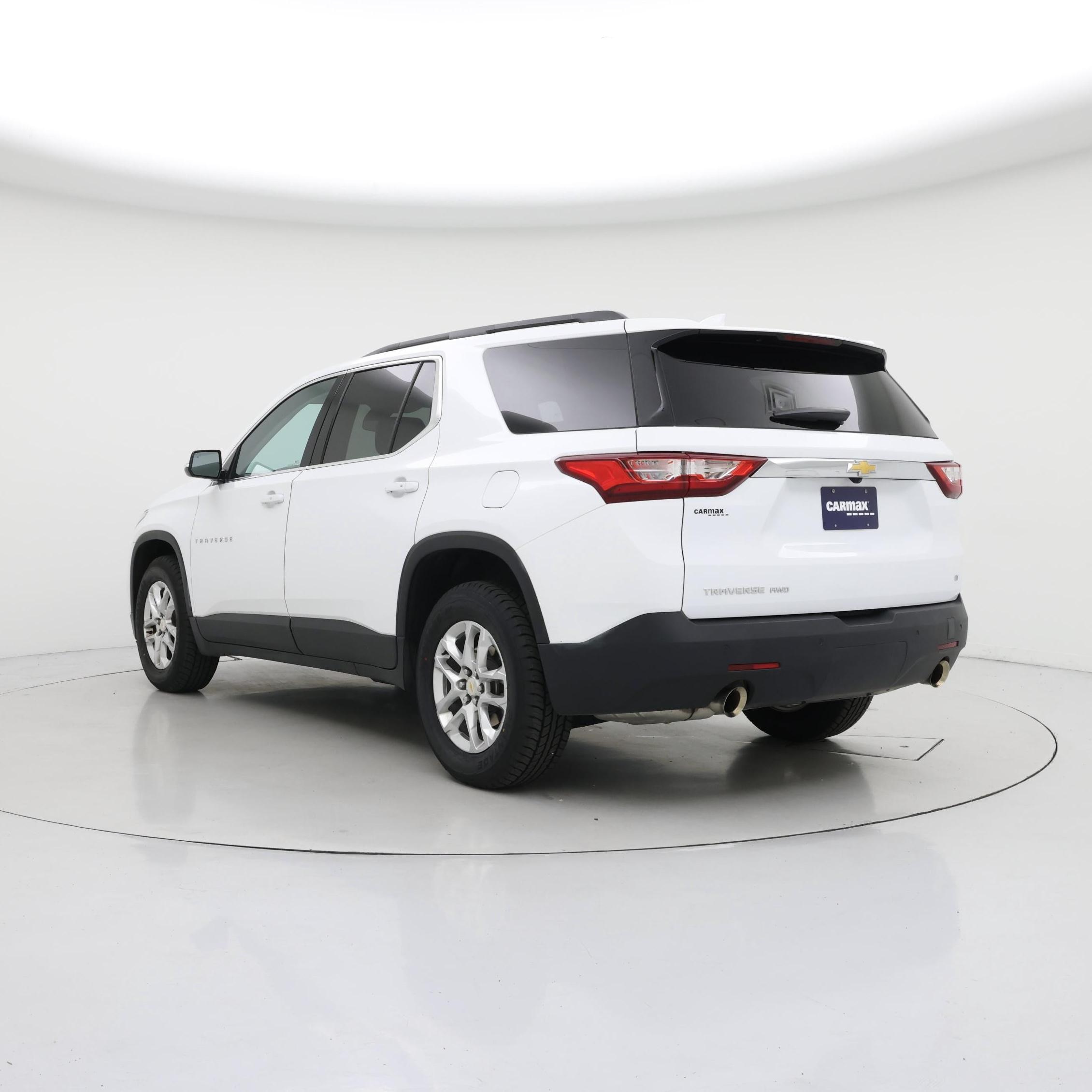 Thumbnail: 2020 Chevrolet Traverse - 2