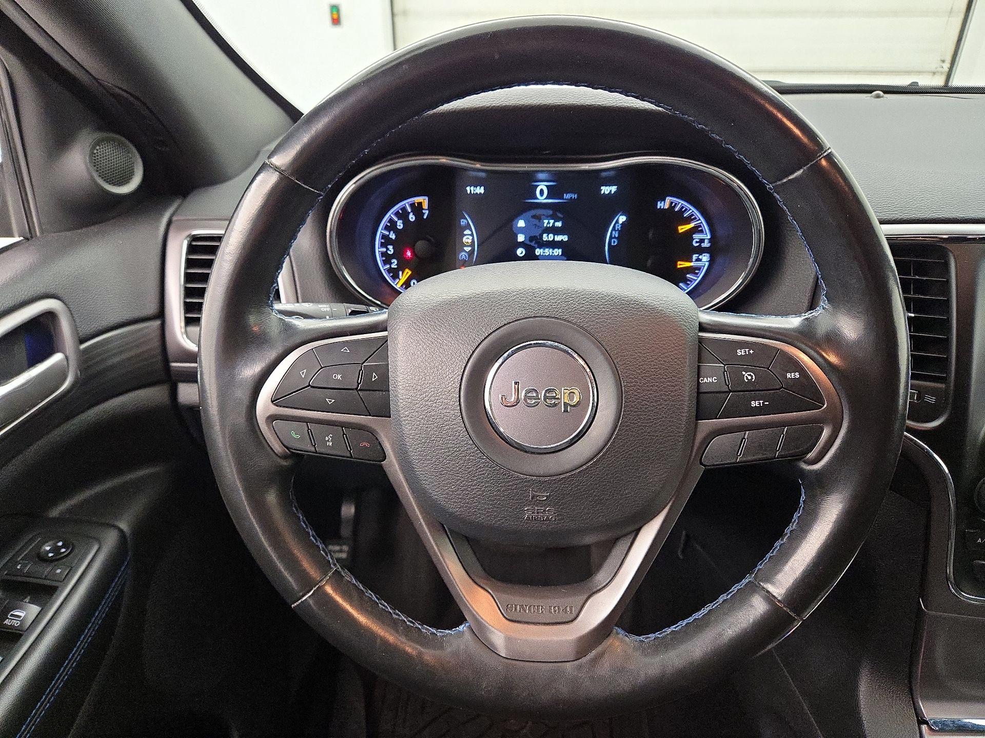 Thumbnail: 2020 Jeep Grand Cherokee - 10