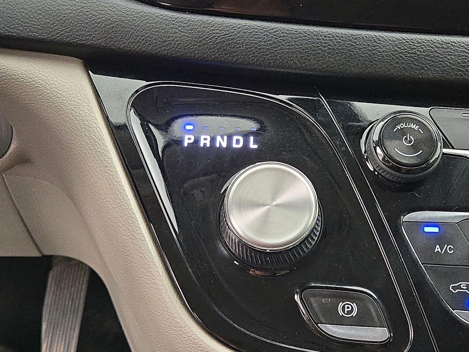 2018 Chrysler Pacifica Touring L - Photo 18