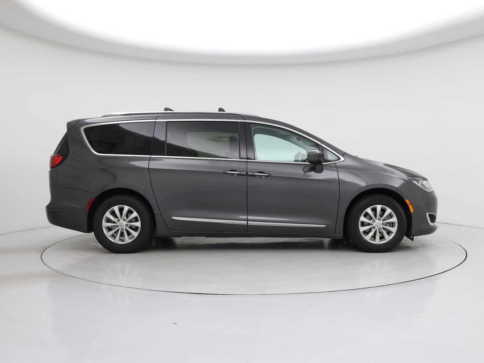 2018 Chrysler Pacifica Touring L - Photo 8