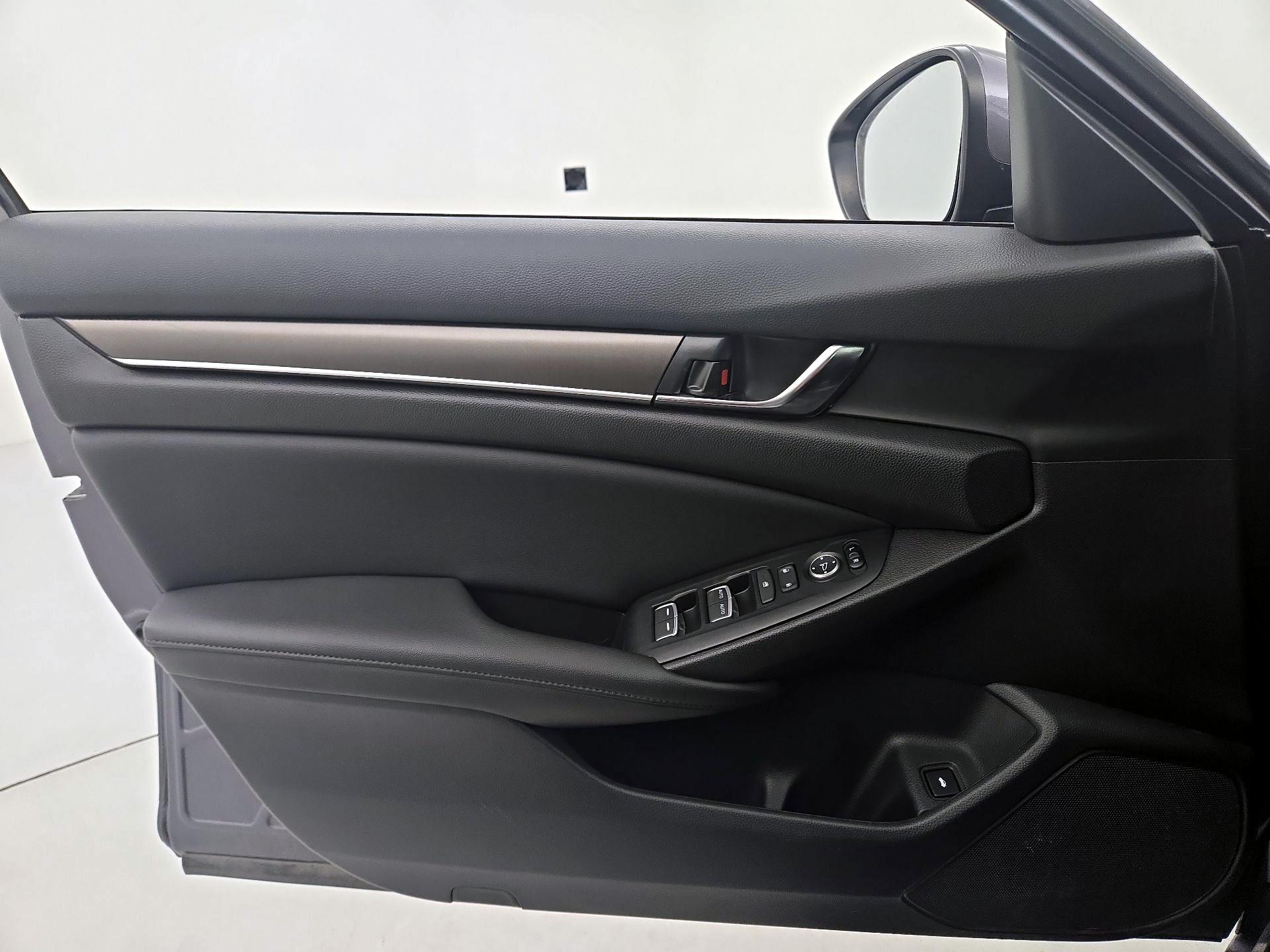 Thumbnail: 2021 Honda Accord - 12