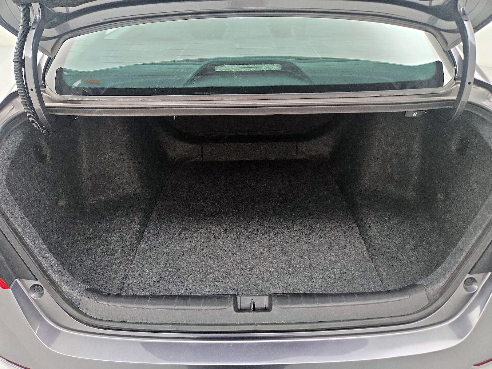 2021 Honda Accord LX - Photo 16