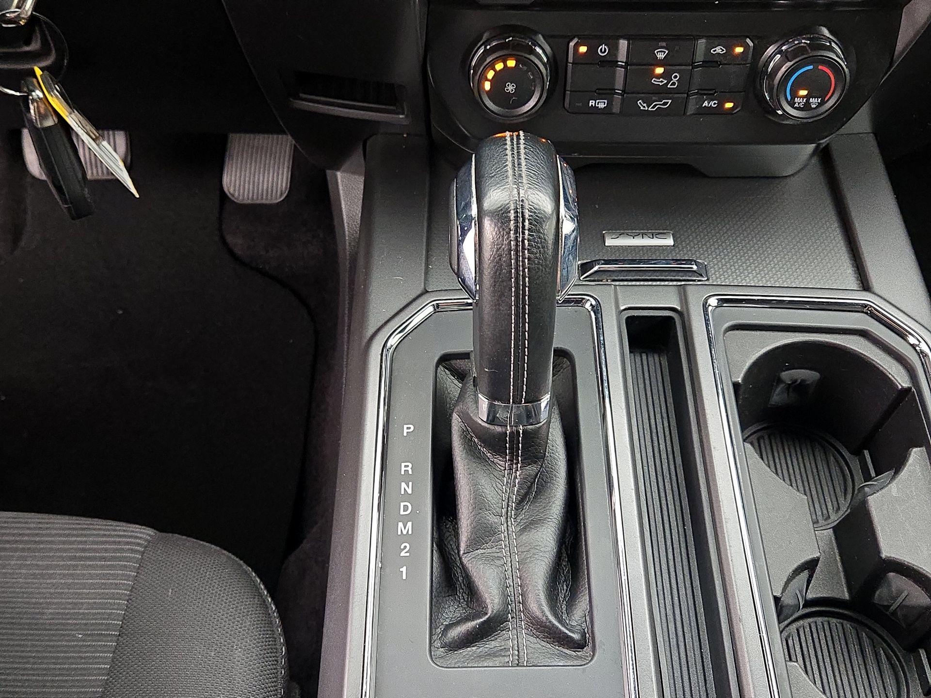 Thumbnail: 2015 Ford F-150 - 17
