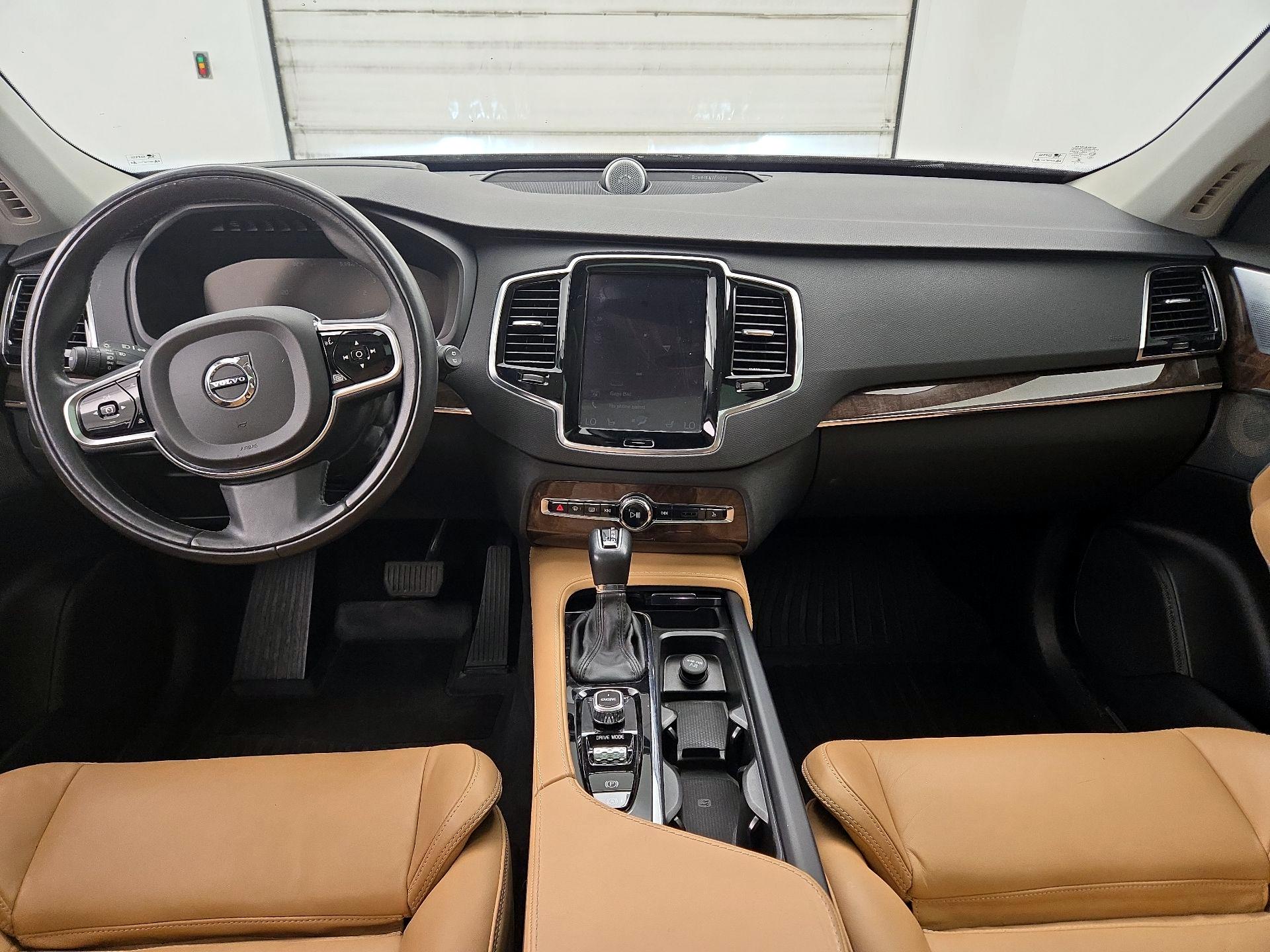 Thumbnail: 2016 Volvo XC90 - 9