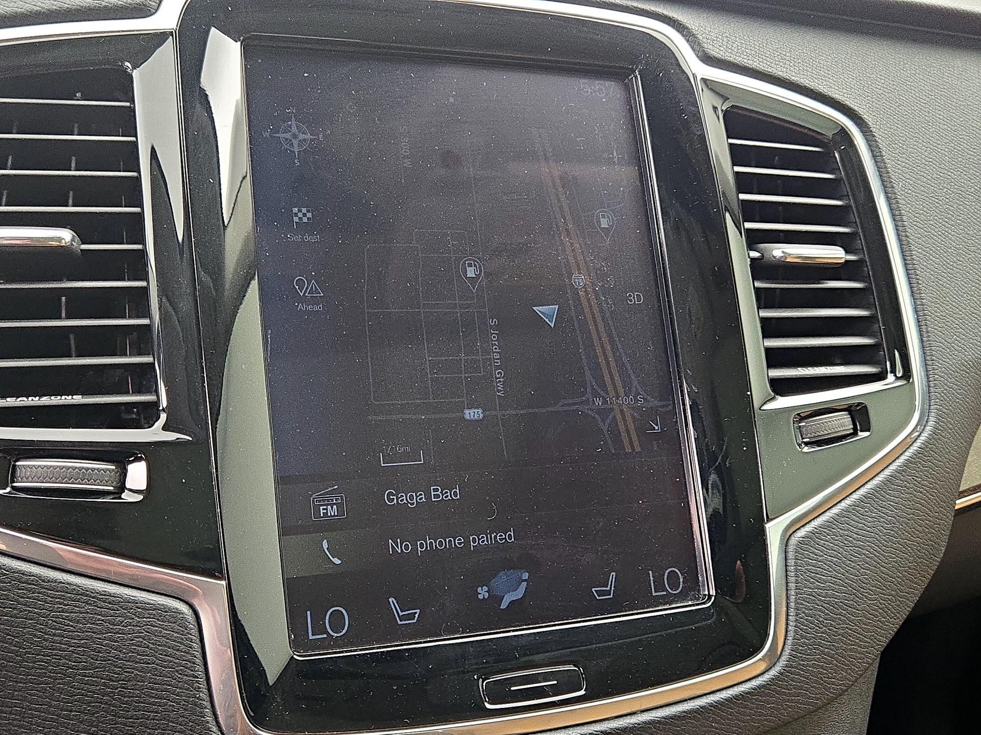 Thumbnail: 2016 Volvo XC90 - 14