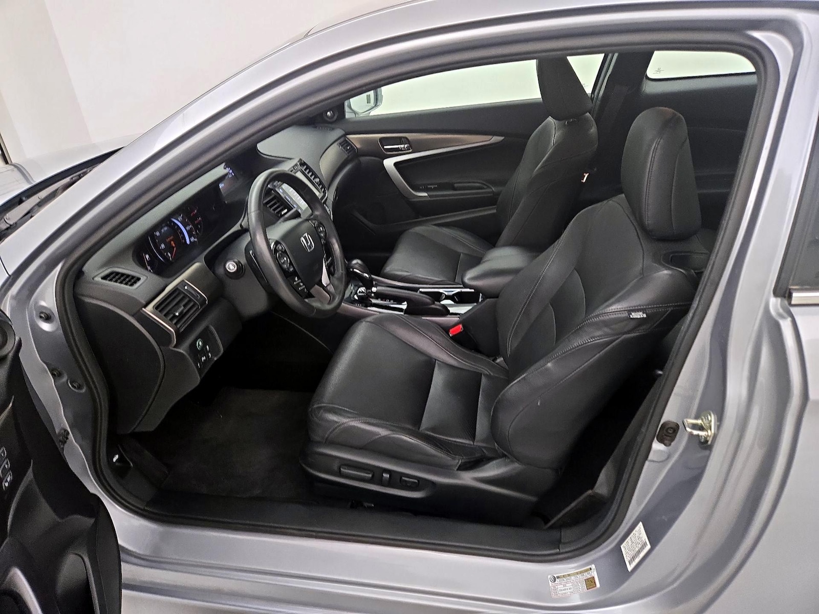 2016 Honda Accord Touring - Photo 12