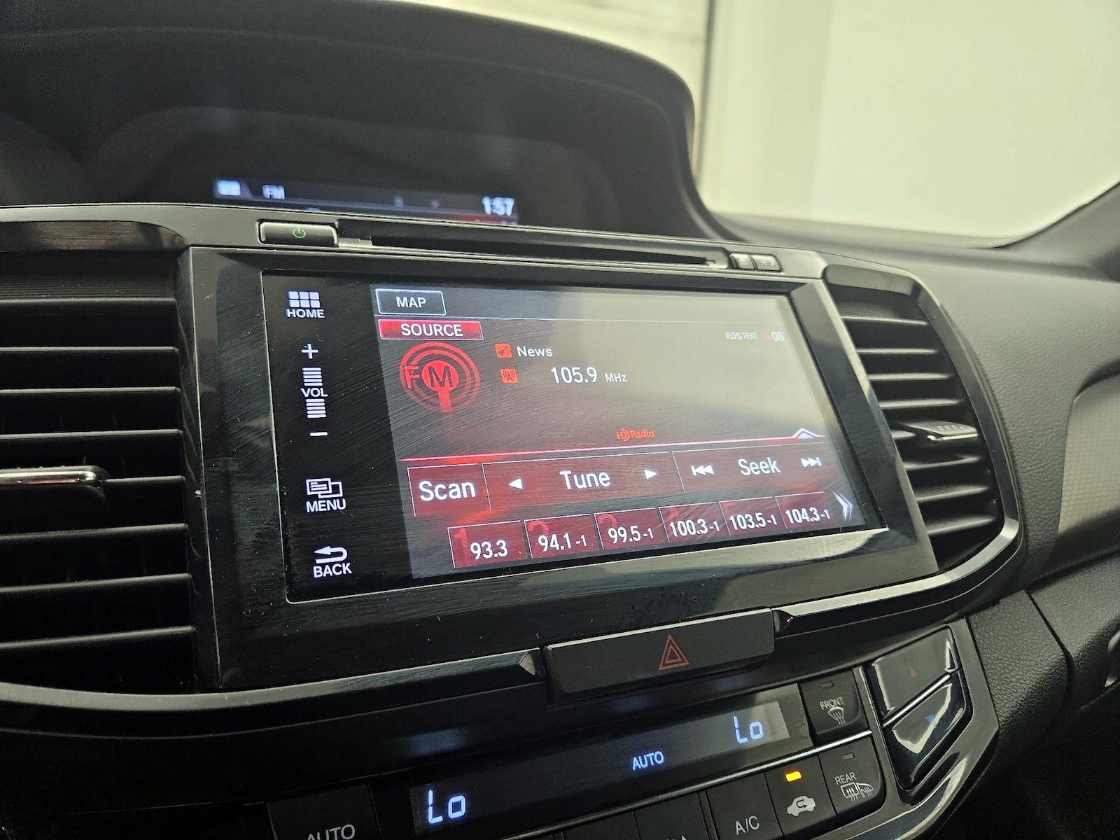 2016 Honda Accord Touring - Photo 16