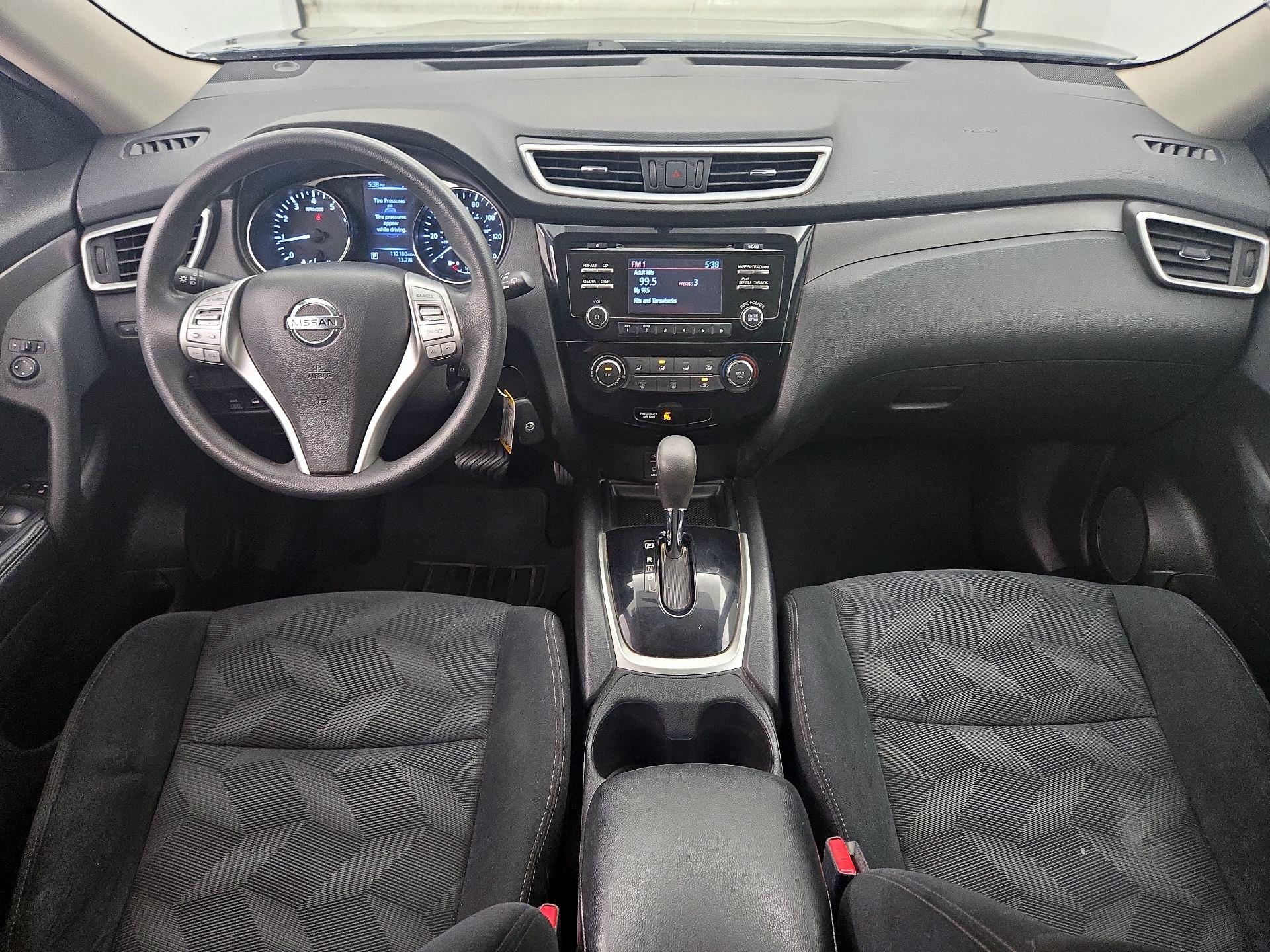 Thumbnail: 2015 Nissan Rogue - 9