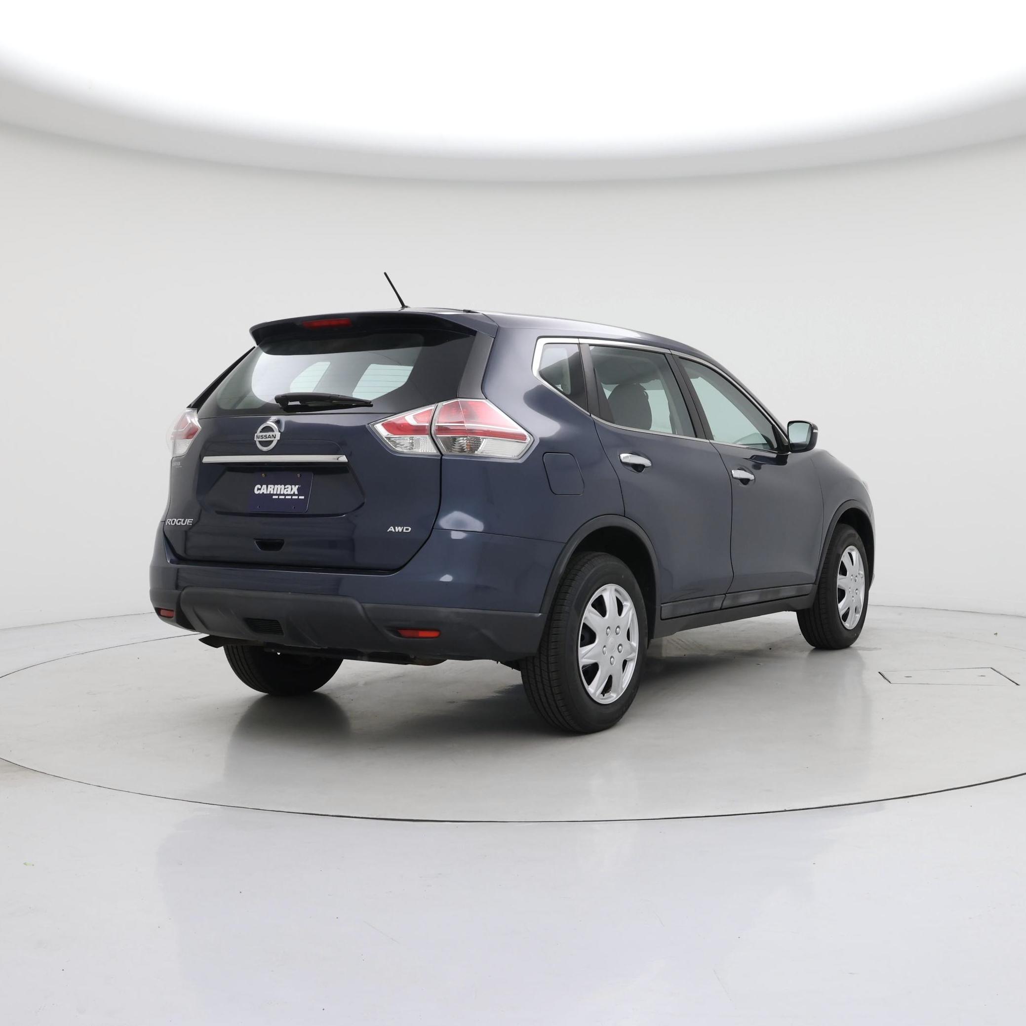 Thumbnail: 2015 Nissan Rogue - 8