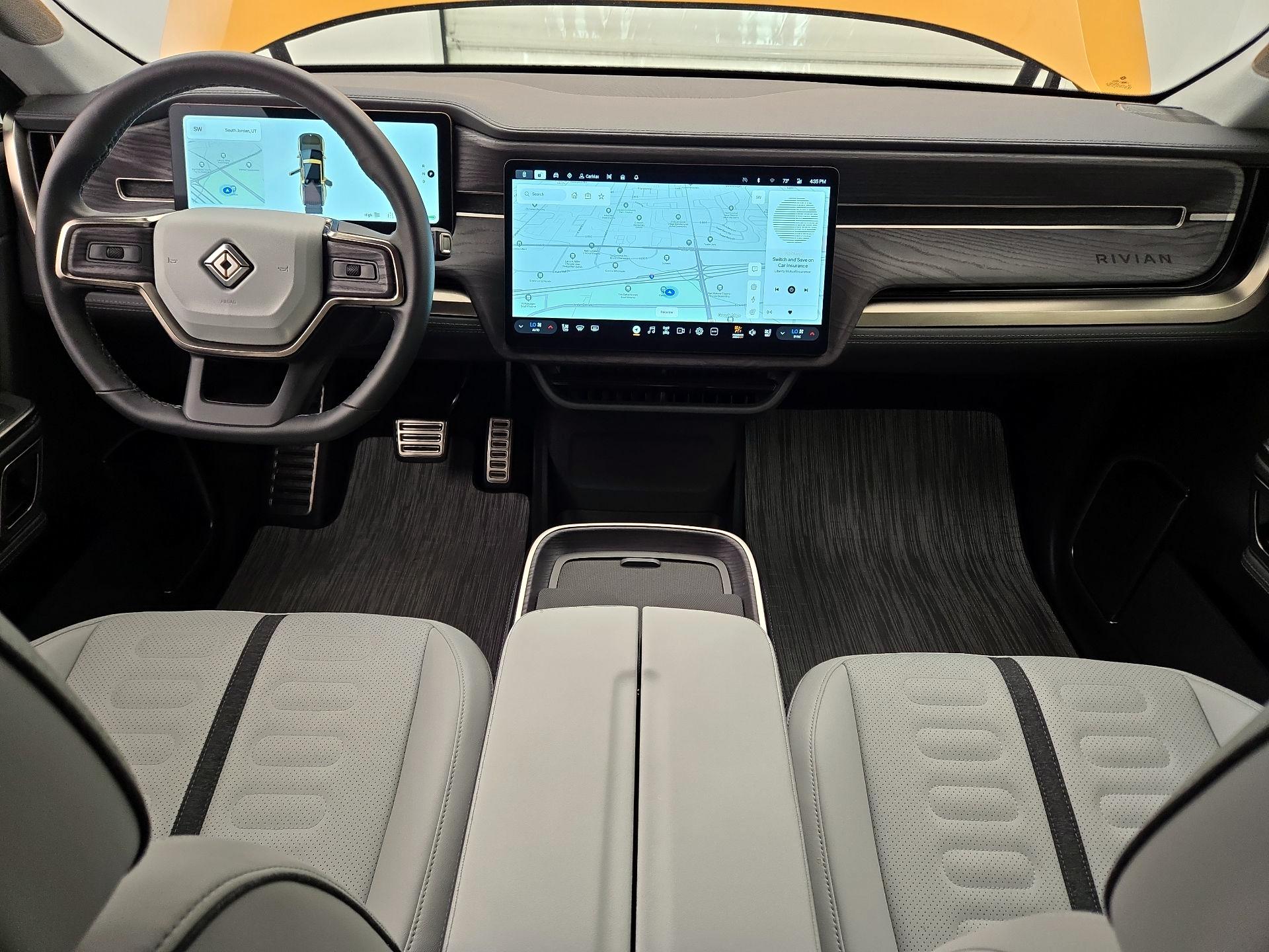 Thumbnail: 2023 Rivian R1T - 9