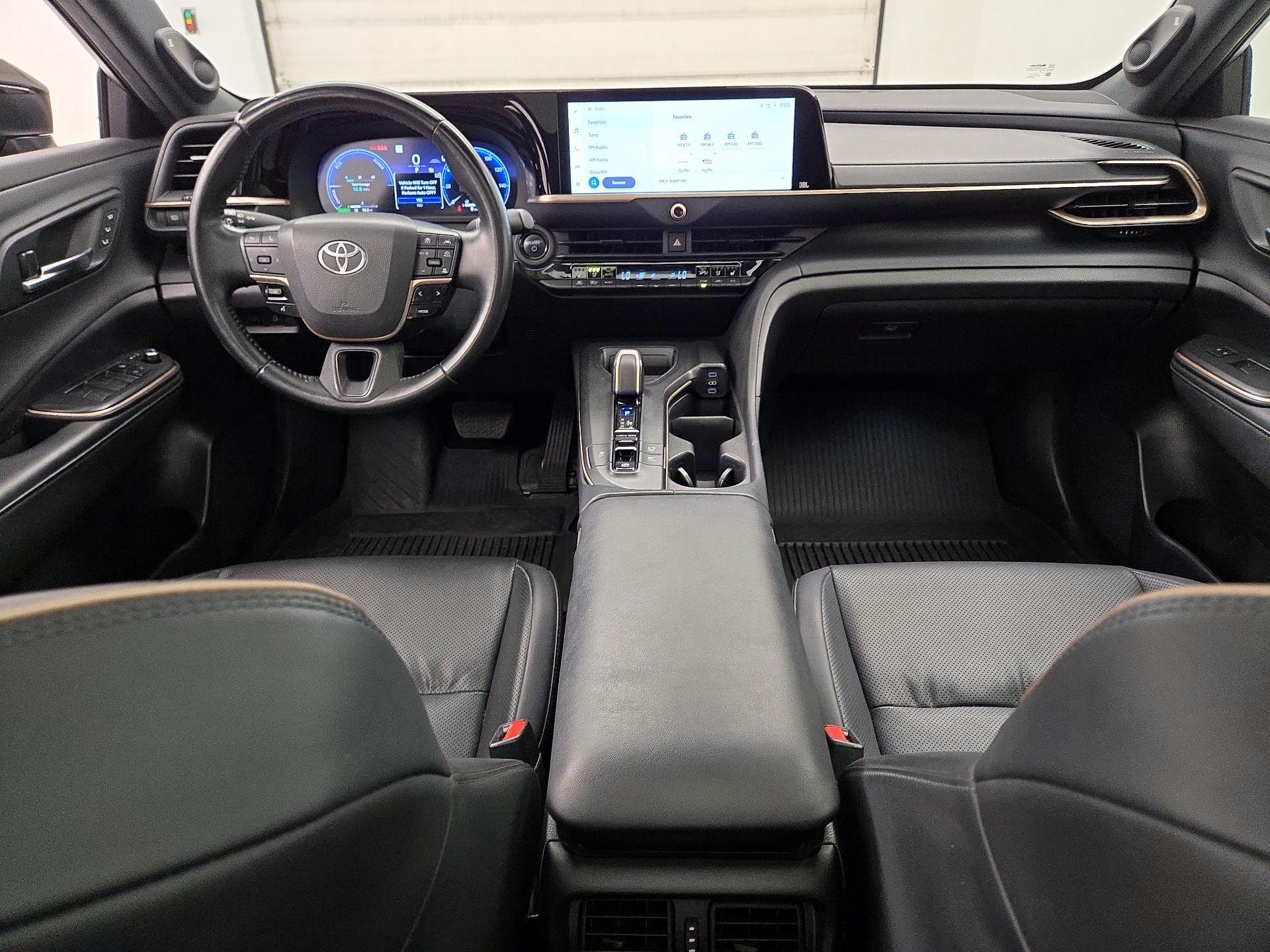 Thumbnail: 2023 Toyota Crown - 9
