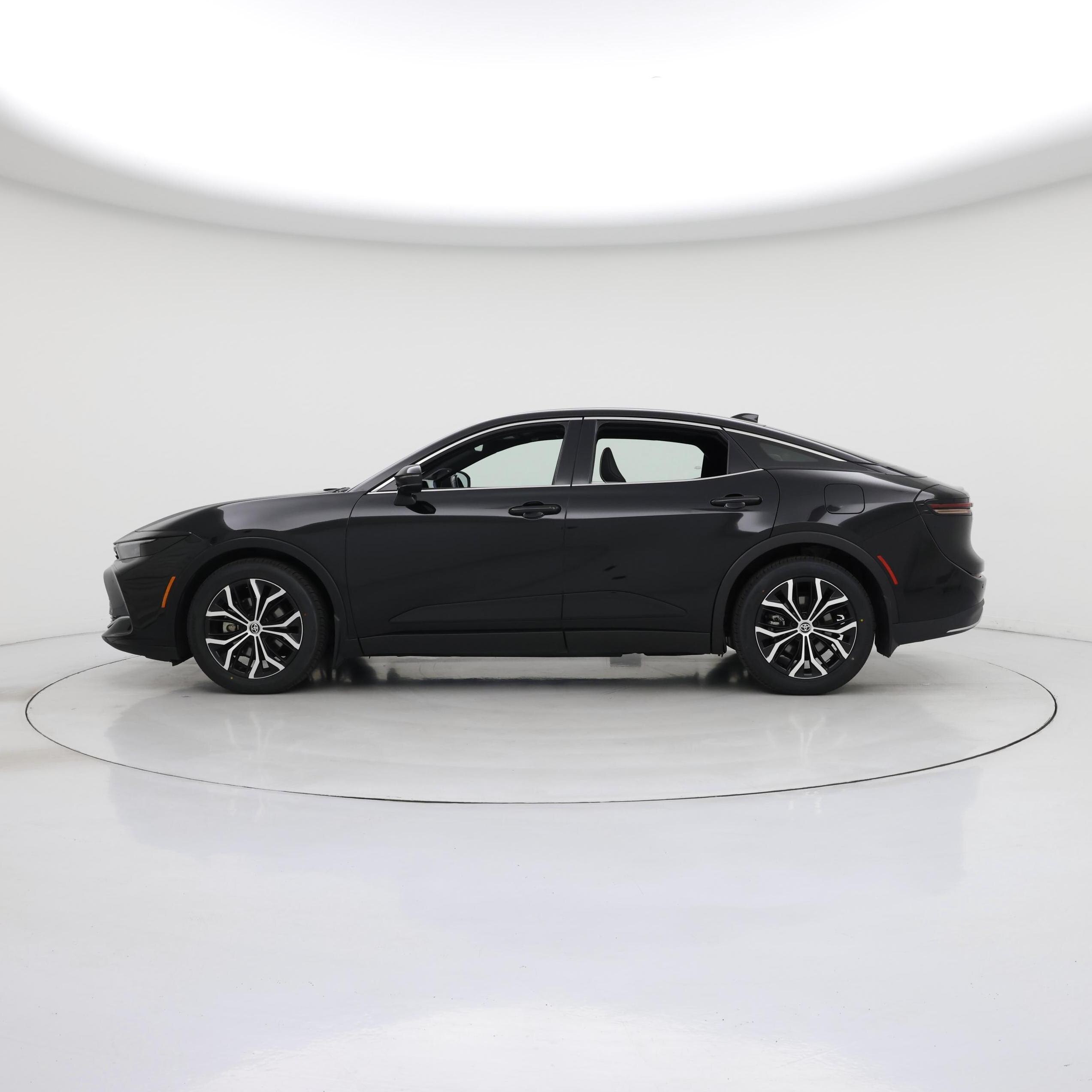 Thumbnail: 2023 Toyota Crown - 3