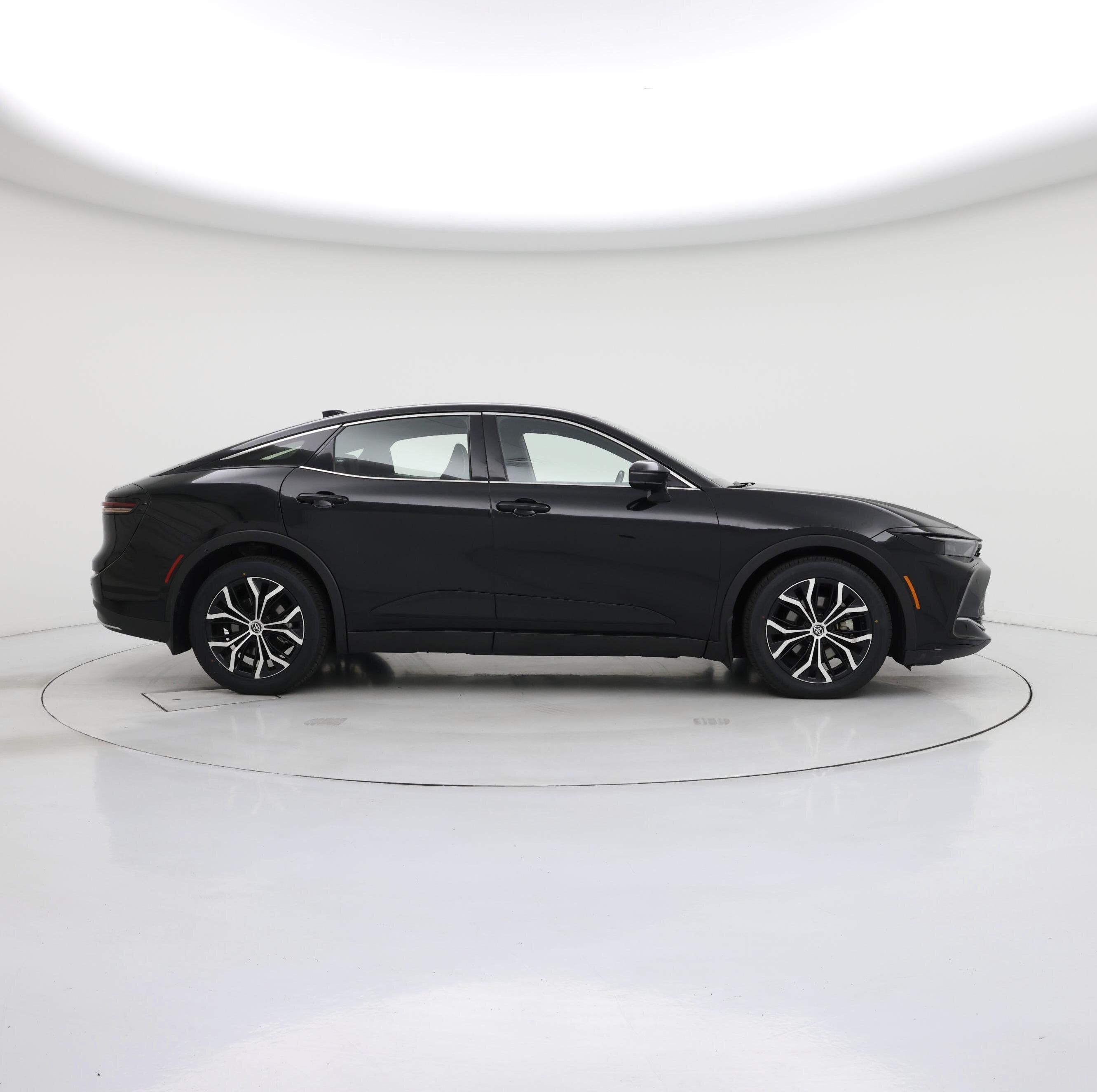 Thumbnail: 2023 Toyota Crown - 7