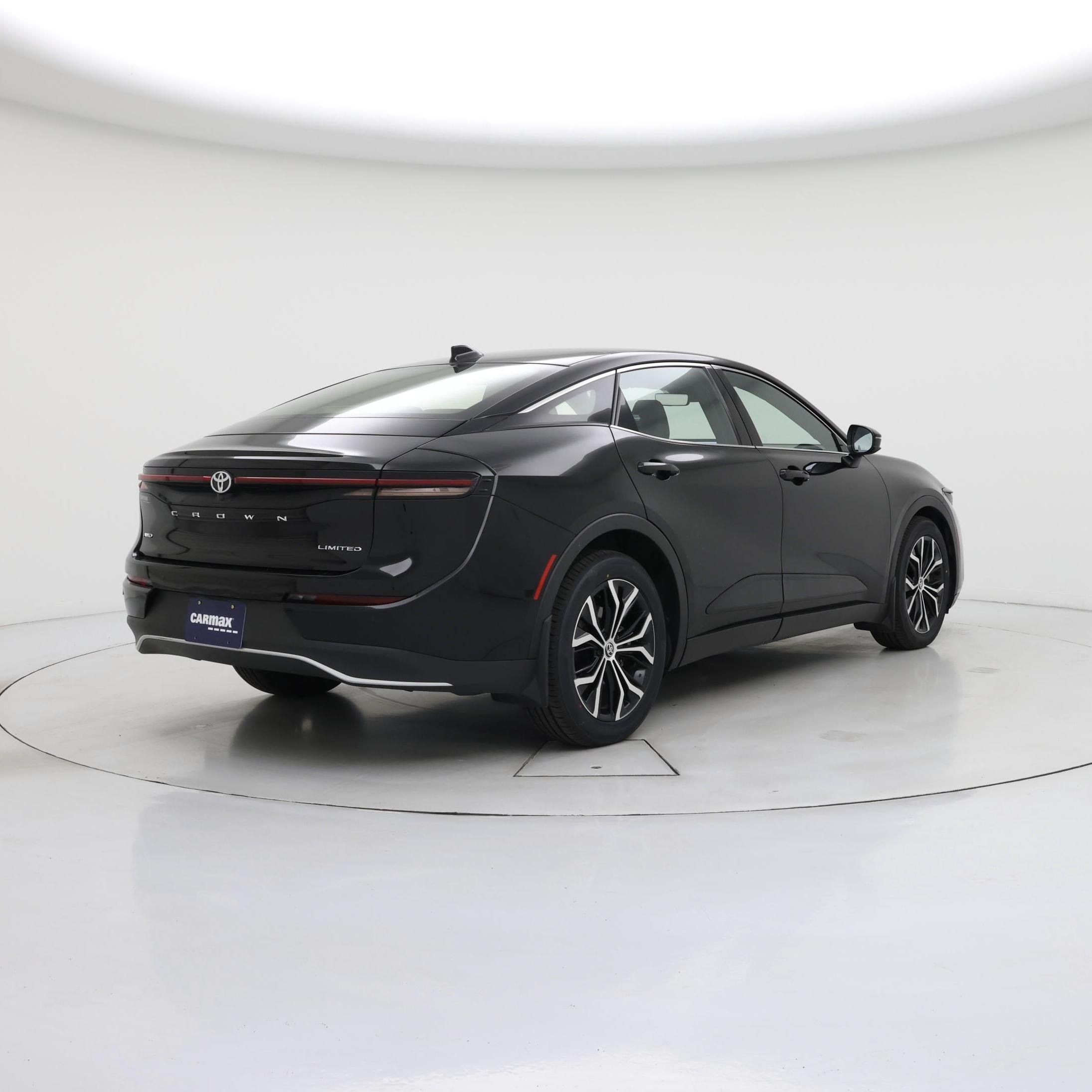 Thumbnail: 2023 Toyota Crown - 8