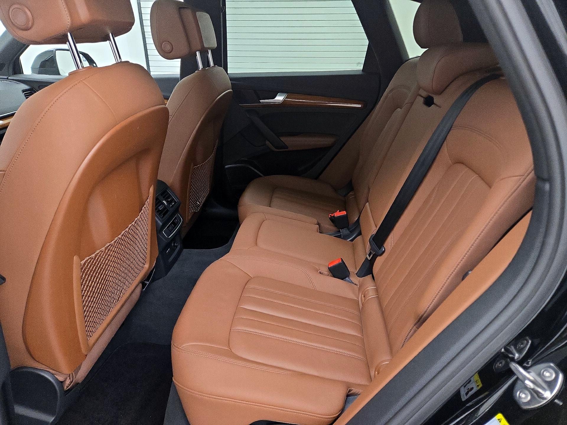 Thumbnail: 2022 Audi Q5 - 20