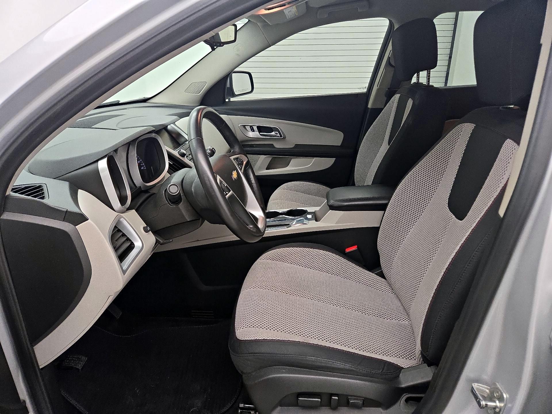 Thumbnail: 2016 Chevrolet Equinox - 11