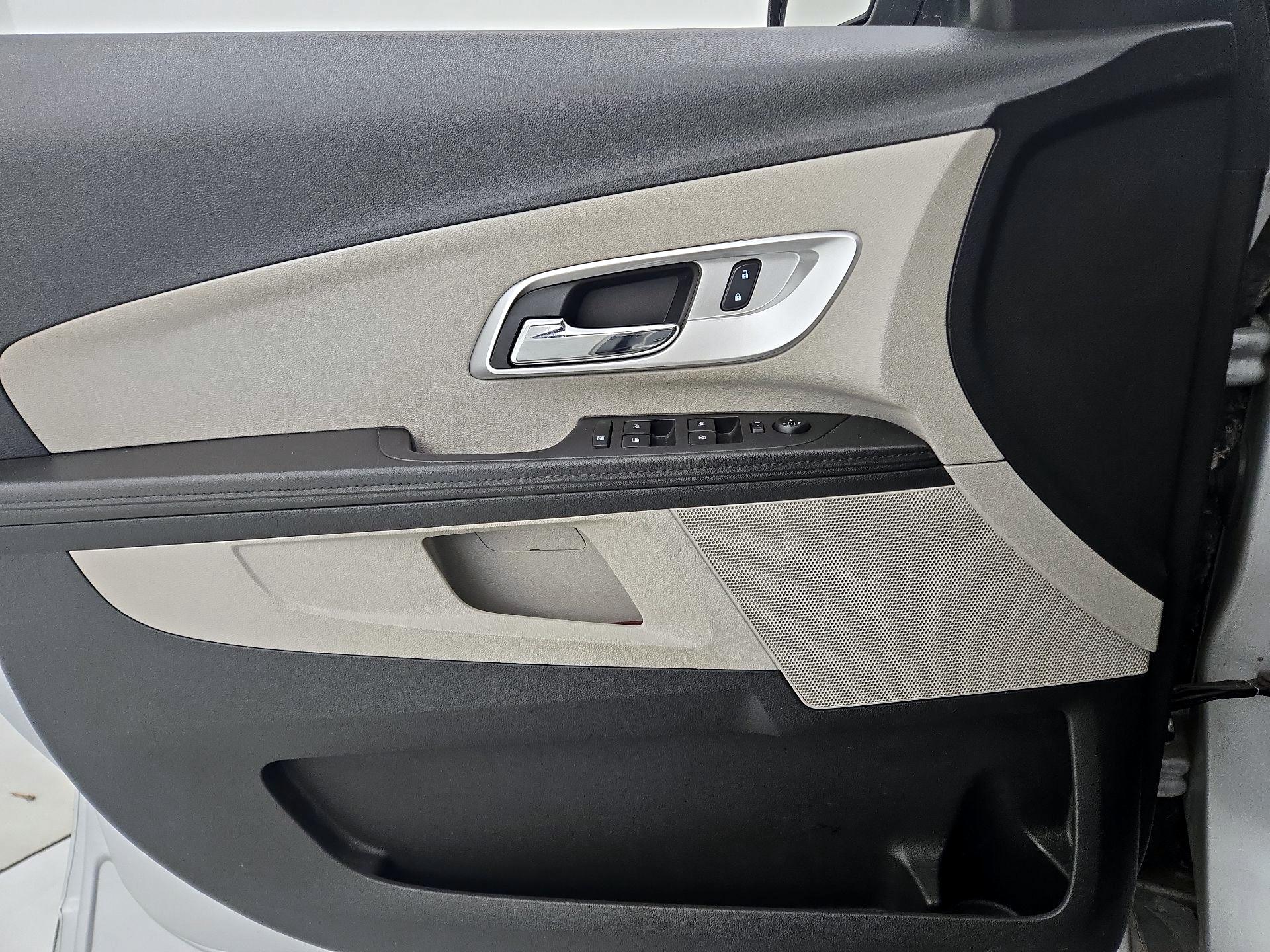Thumbnail: 2016 Chevrolet Equinox - 12