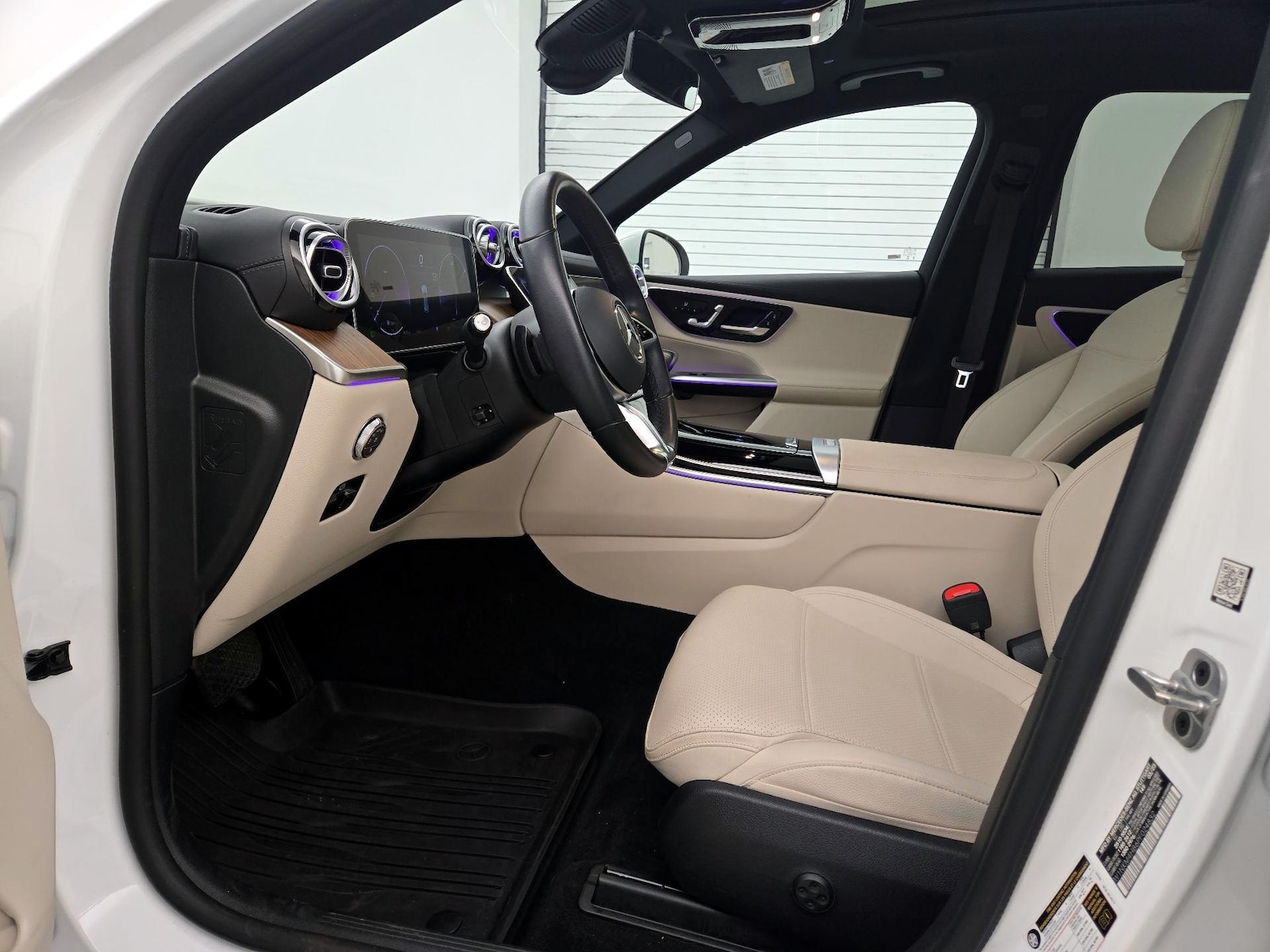 2023 Mercedes-Benz GLC GLC 300 - Photo 12