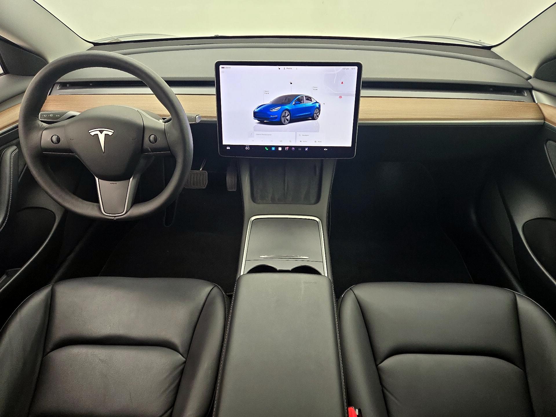 Thumbnail: 2022 Tesla Model 3 - 9