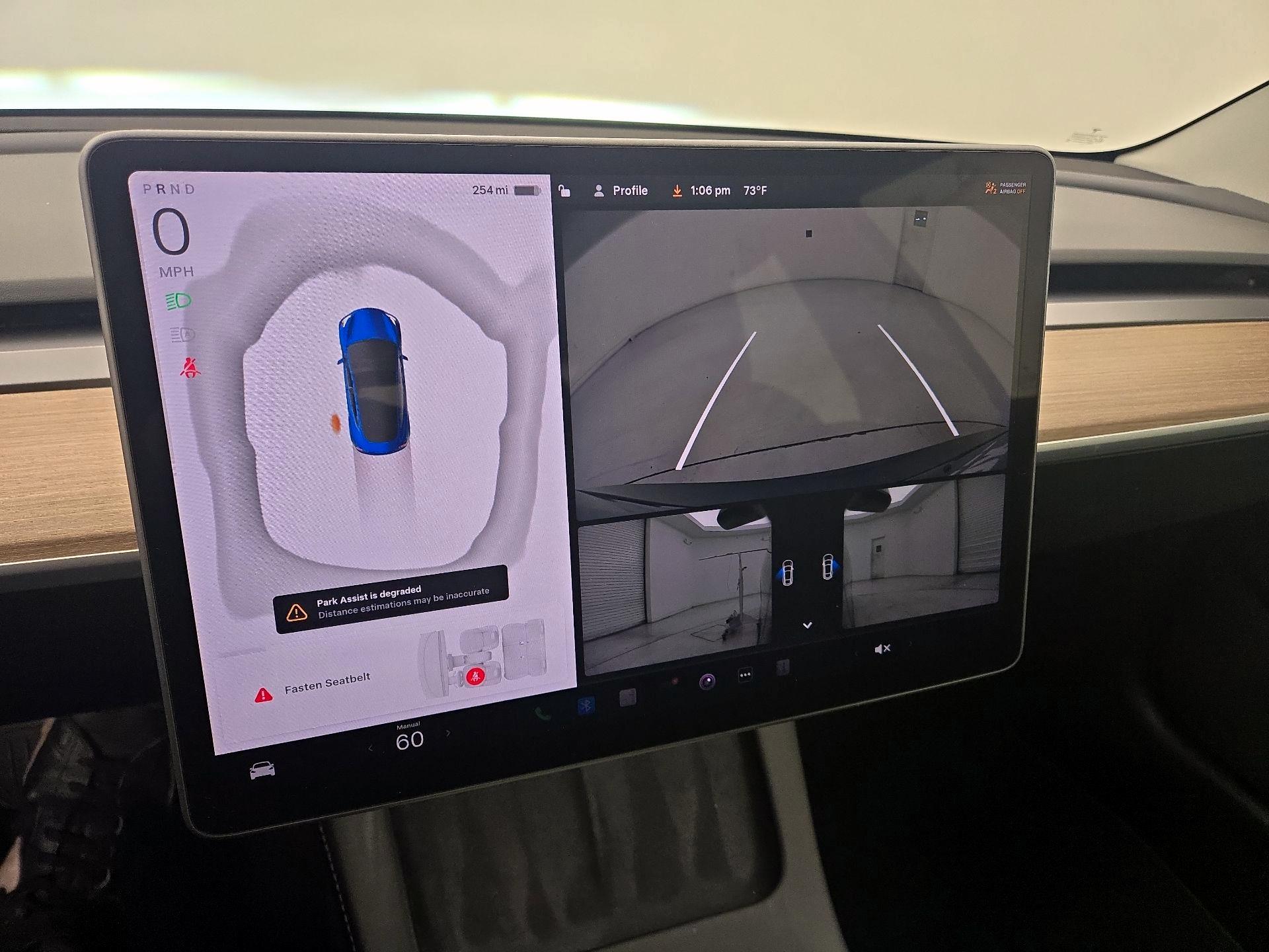 Thumbnail: 2022 Tesla Model 3 - 14