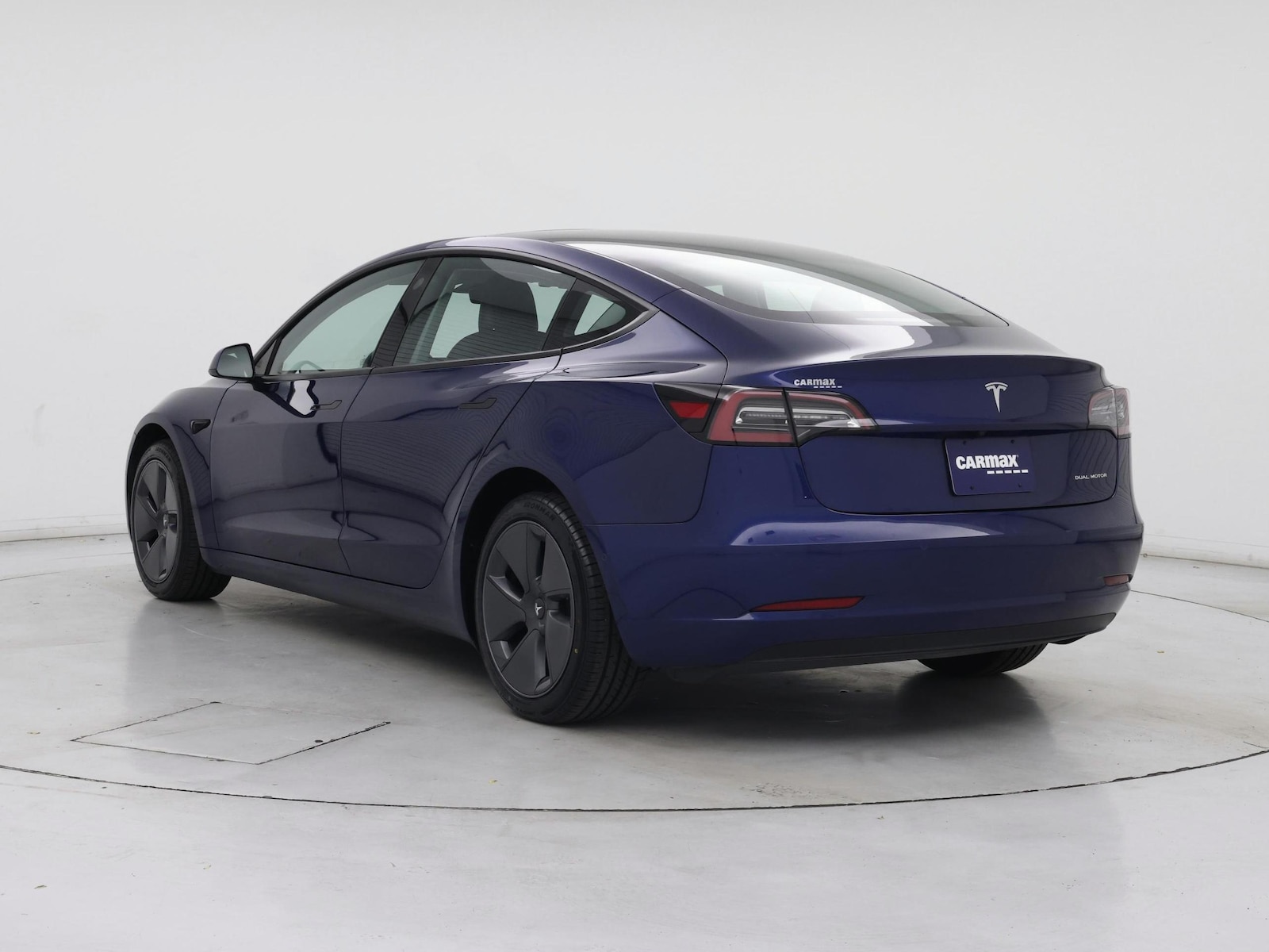 2022 Tesla Model 3 Long Range - Photo 3