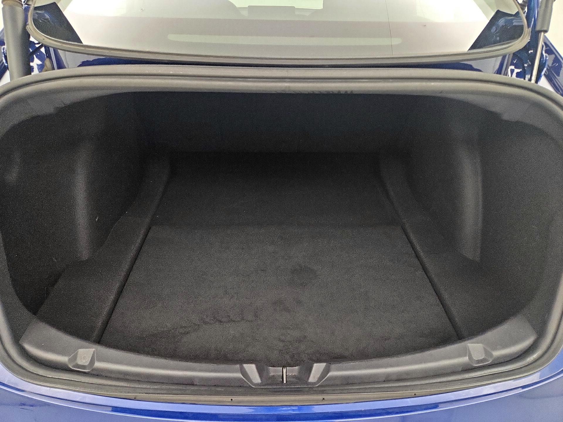 Thumbnail: 2022 Tesla Model 3 - 20