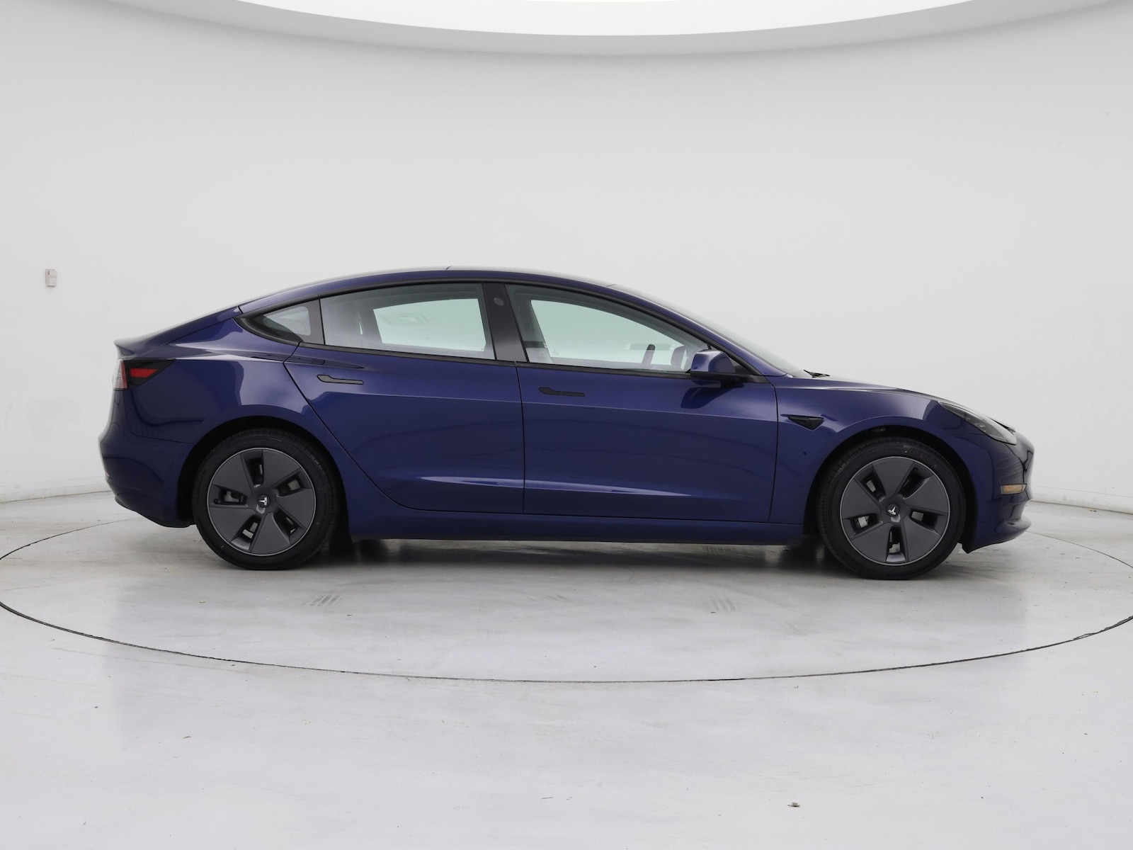 2022 Tesla Model 3 Long Range - Photo 8