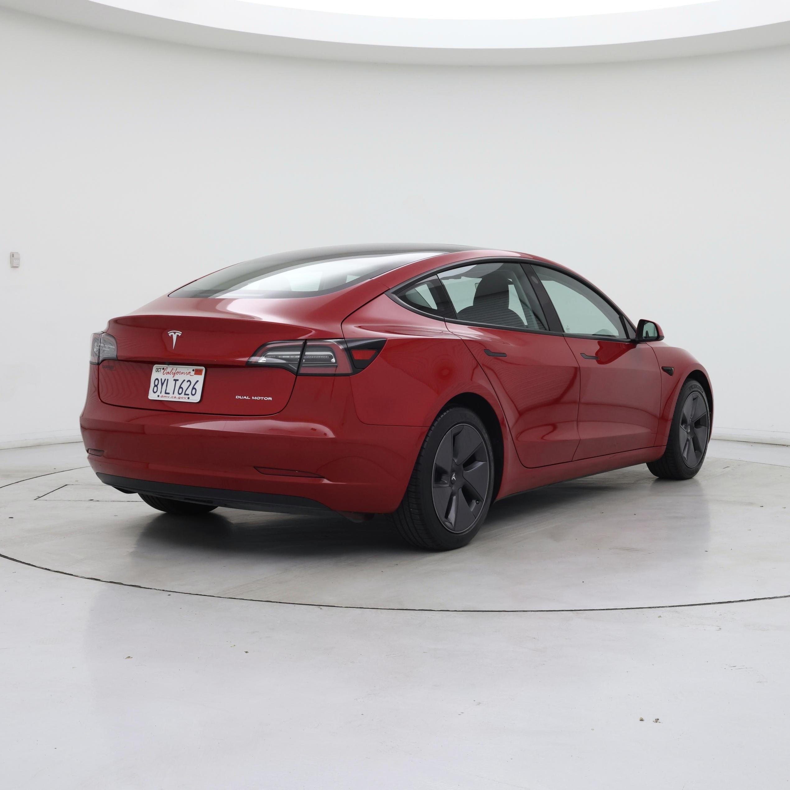 Thumbnail: 2021 Tesla Model 3 - 8