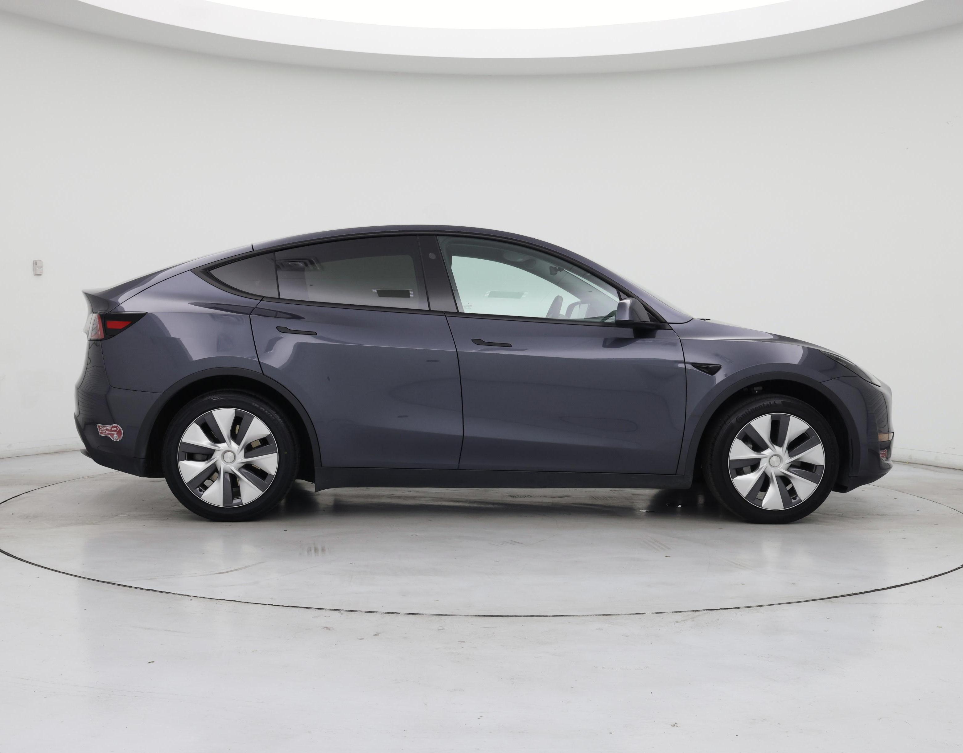 Thumbnail: 2023 Tesla Model Y - 7