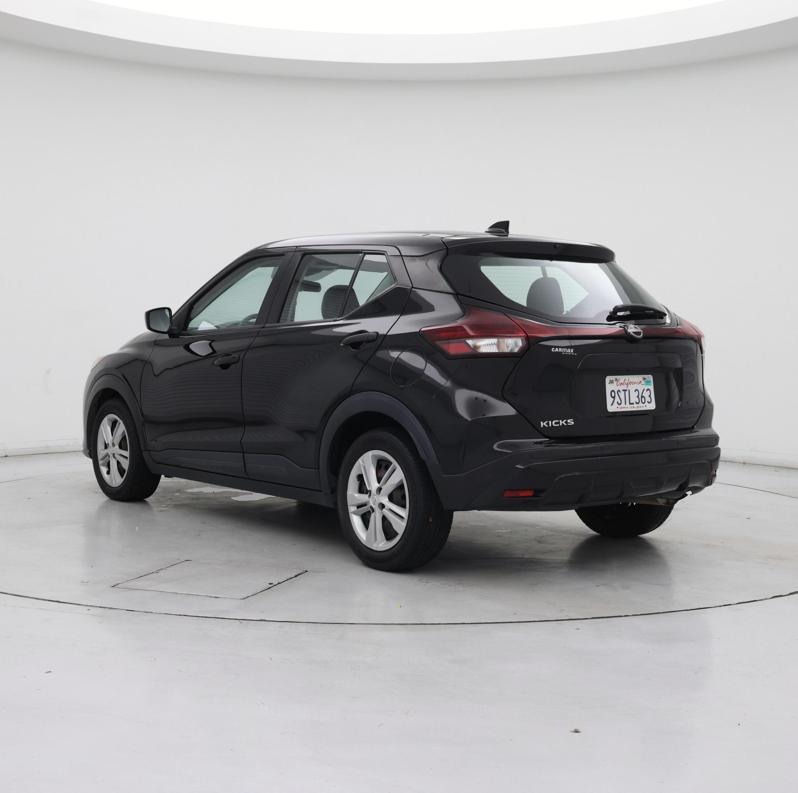 Thumbnail: 2022 Nissan Kicks - 2