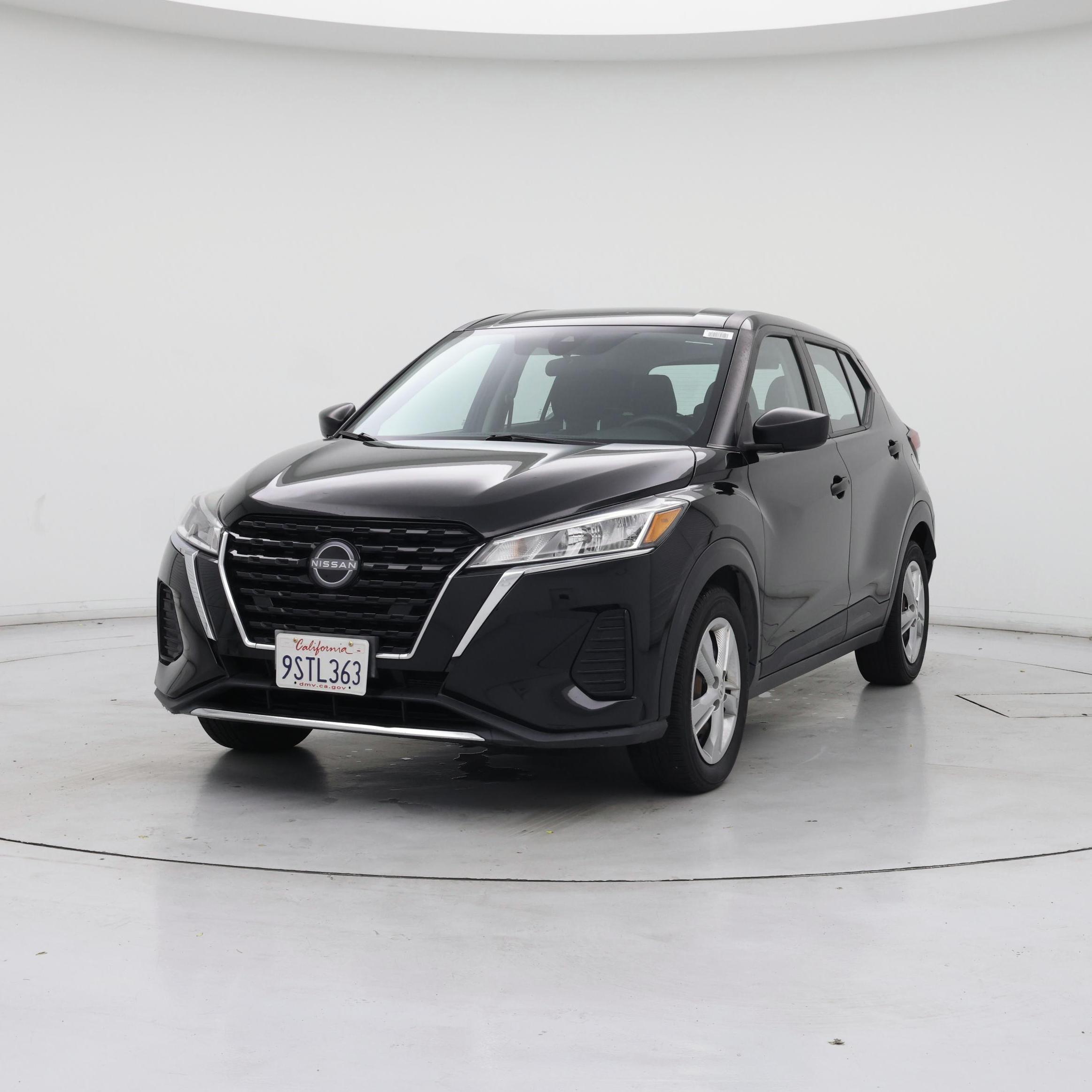 Thumbnail: 2022 Nissan Kicks - 4