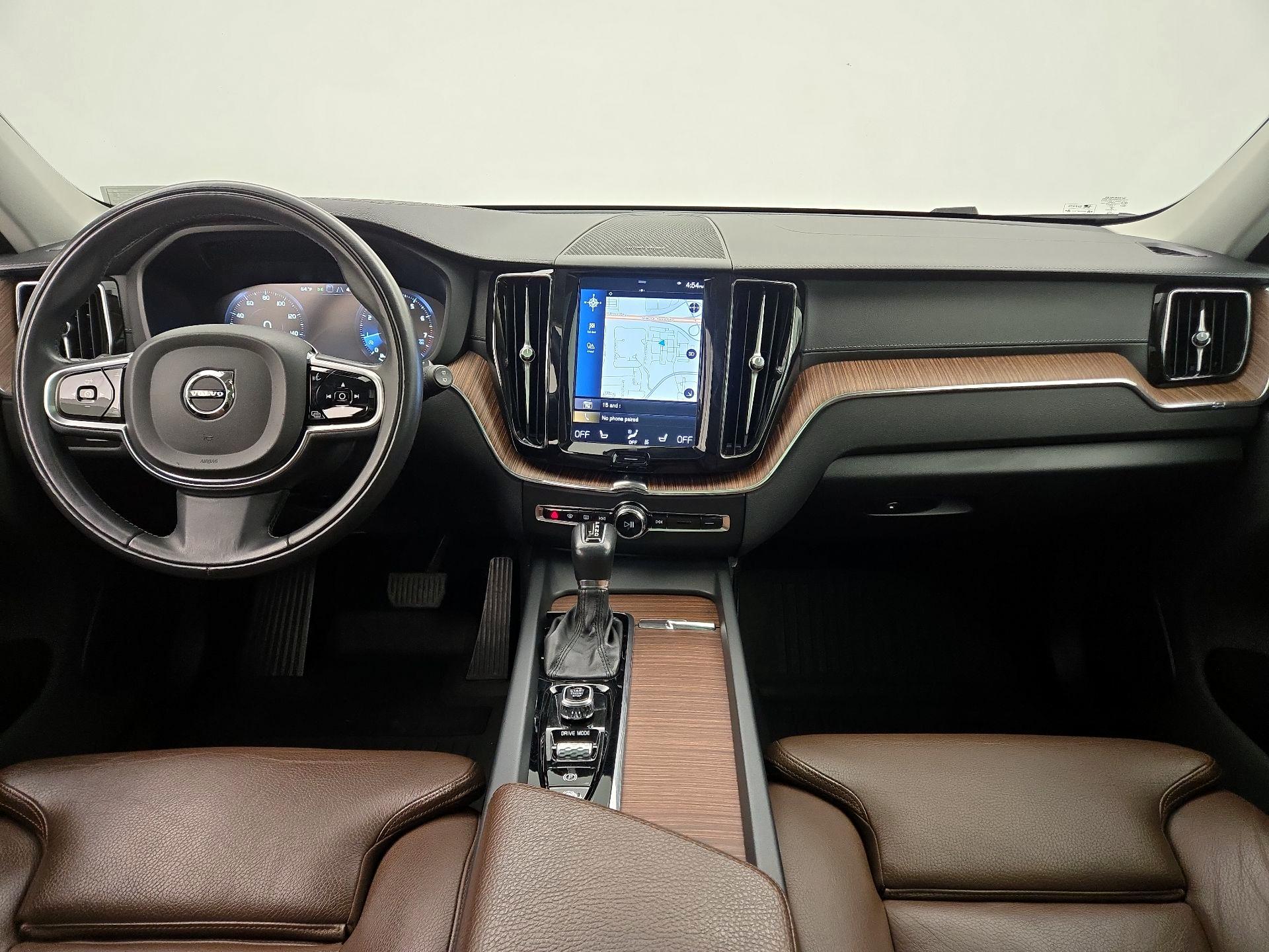 Thumbnail: 2019 Volvo XC60 - 9