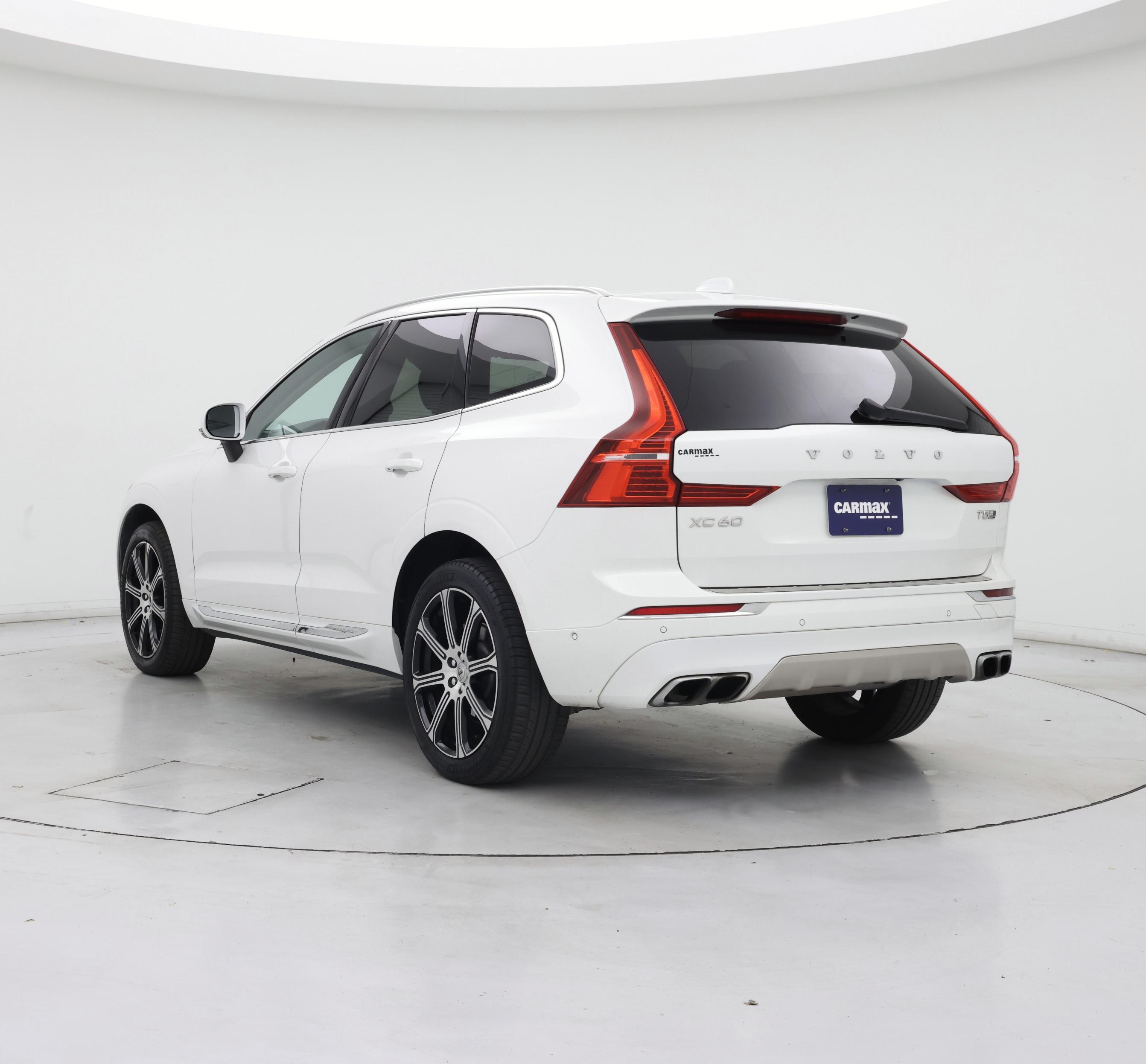 Thumbnail: 2019 Volvo XC60 - 2