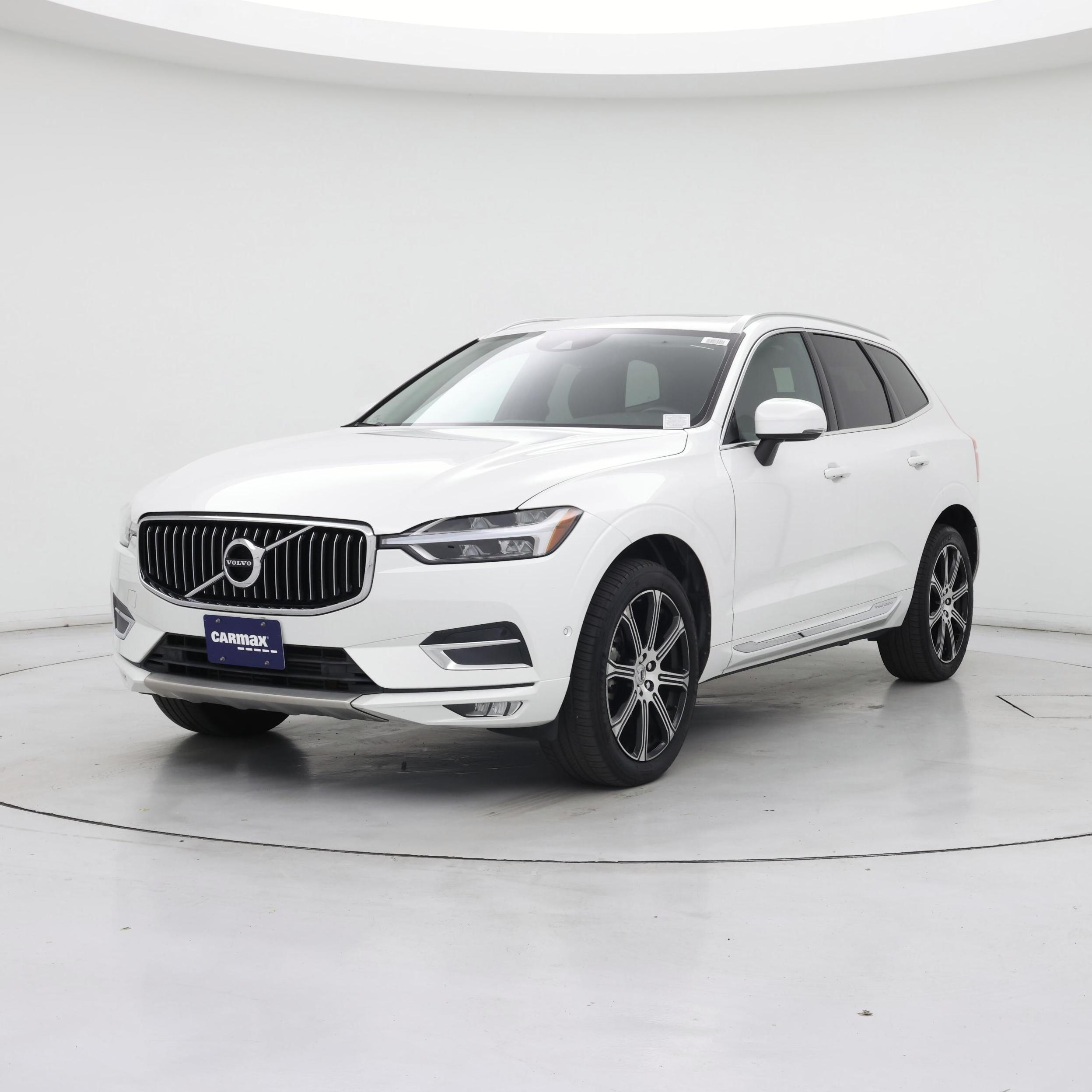 Thumbnail: 2019 Volvo XC60 - 4