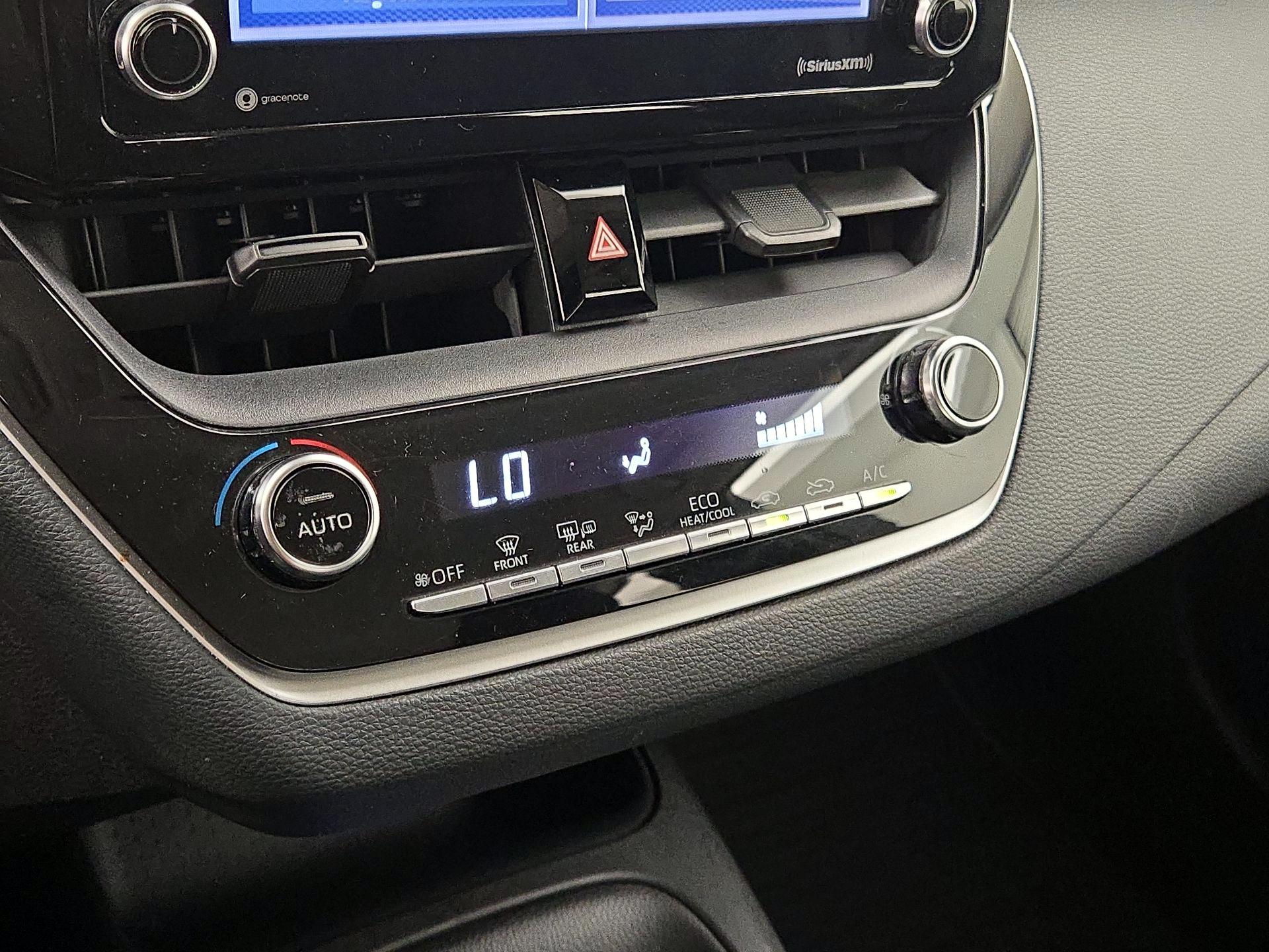 Thumbnail: 2021 Toyota Corolla - 16