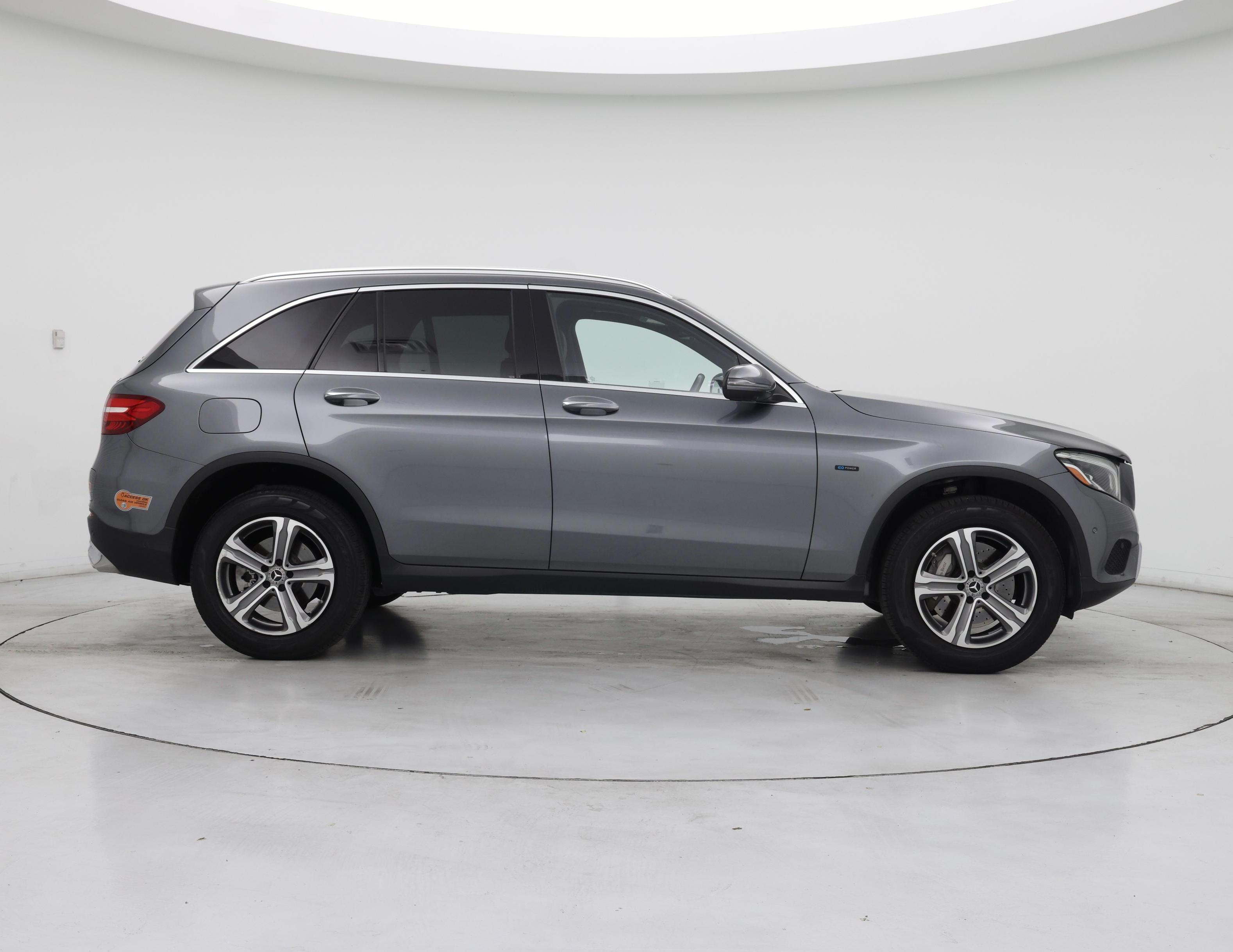 Thumbnail: 2019 Mercedes-Benz GLC - 7