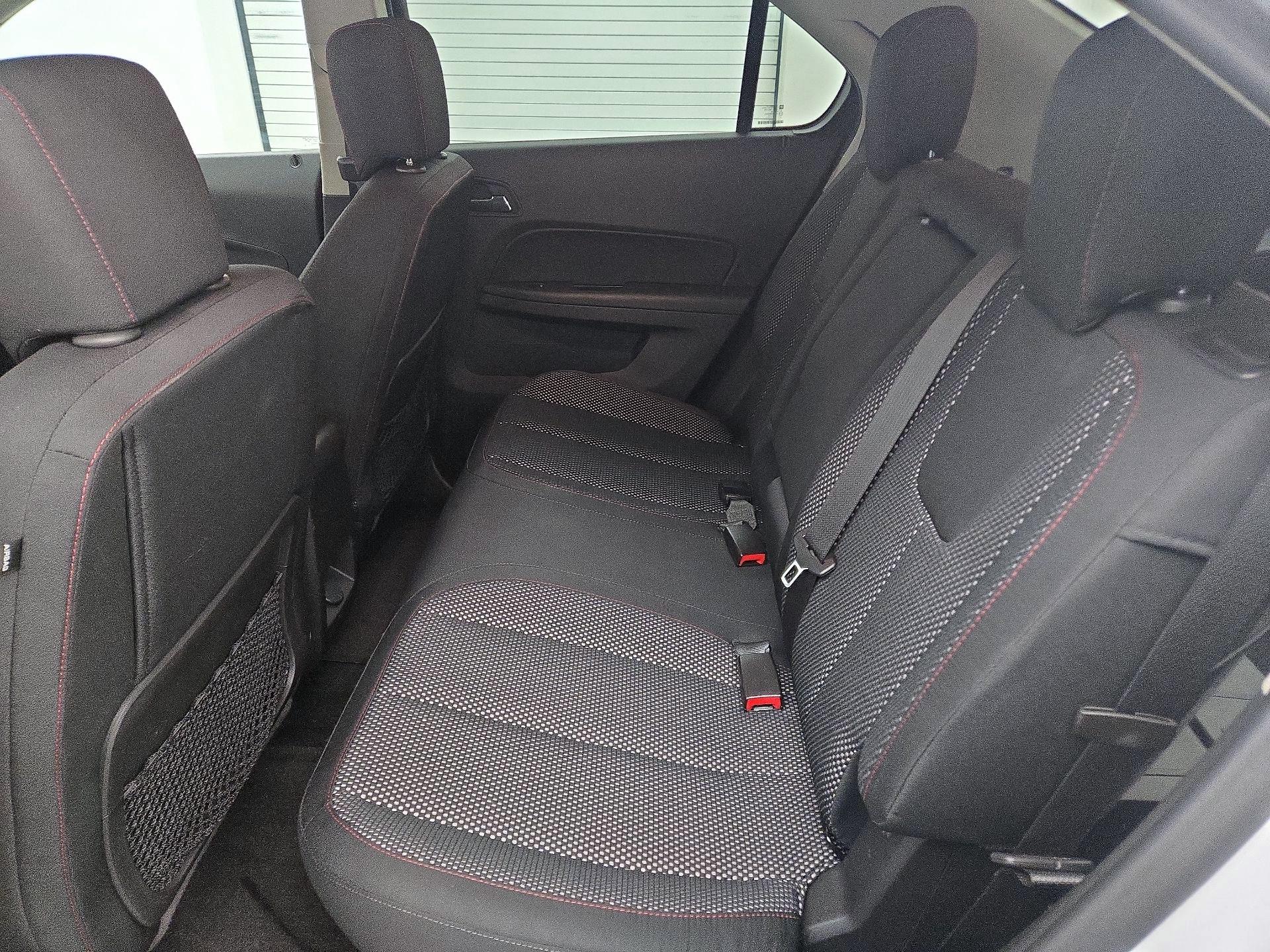 Thumbnail: 2016 Chevrolet Equinox - 17