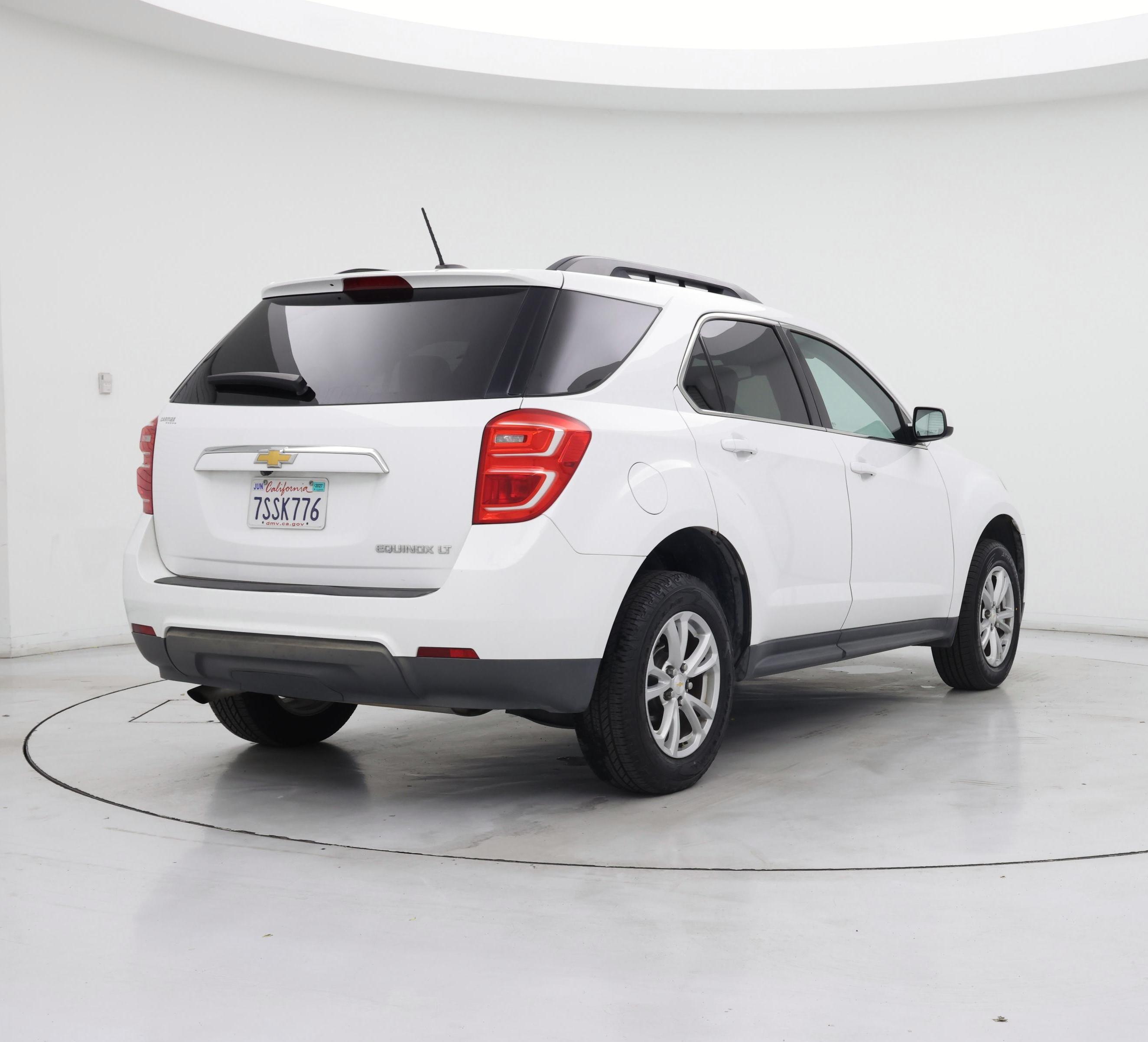 Thumbnail: 2016 Chevrolet Equinox - 8