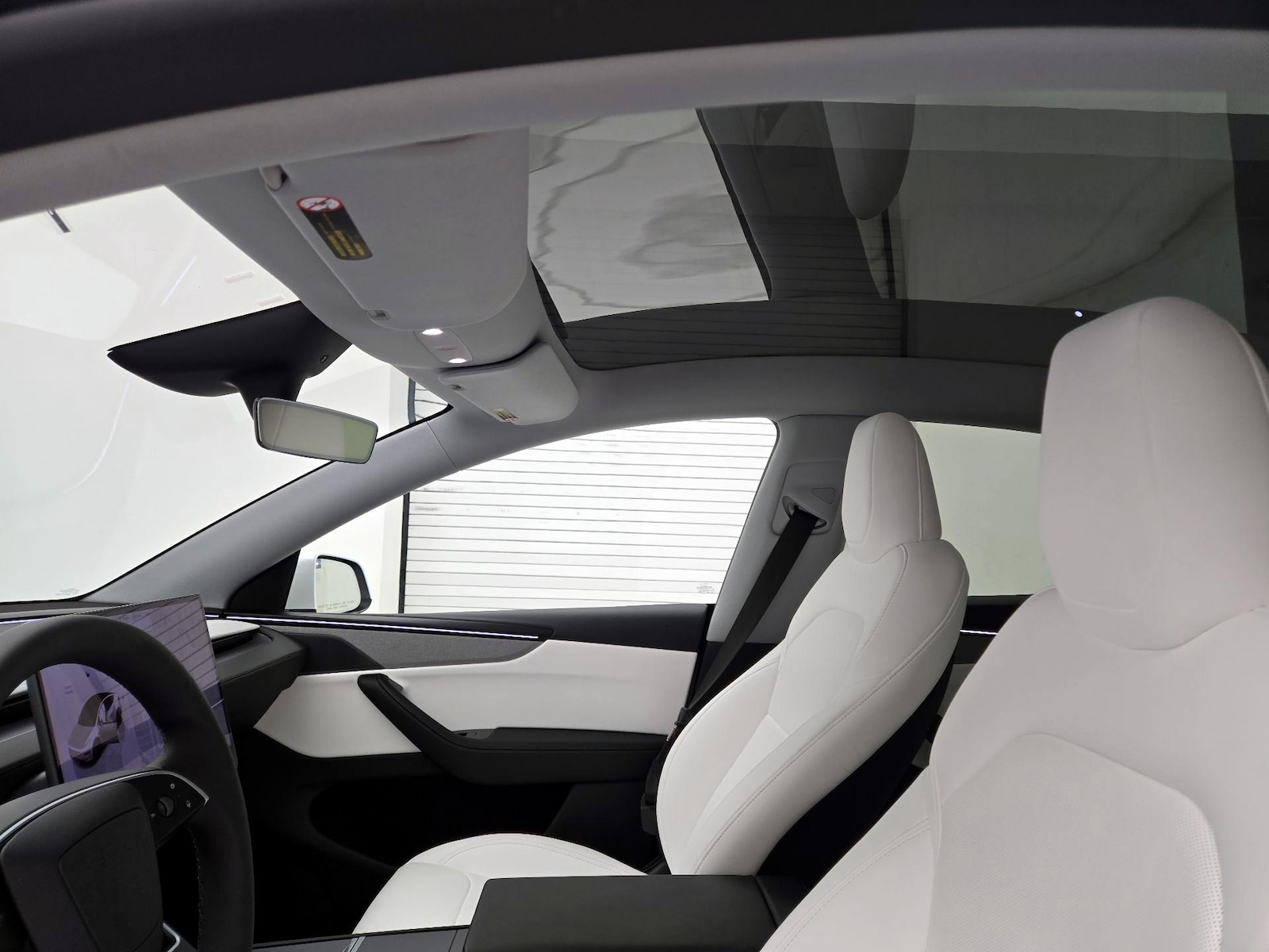 2026 Tesla Model Y Long Range - Photo 19