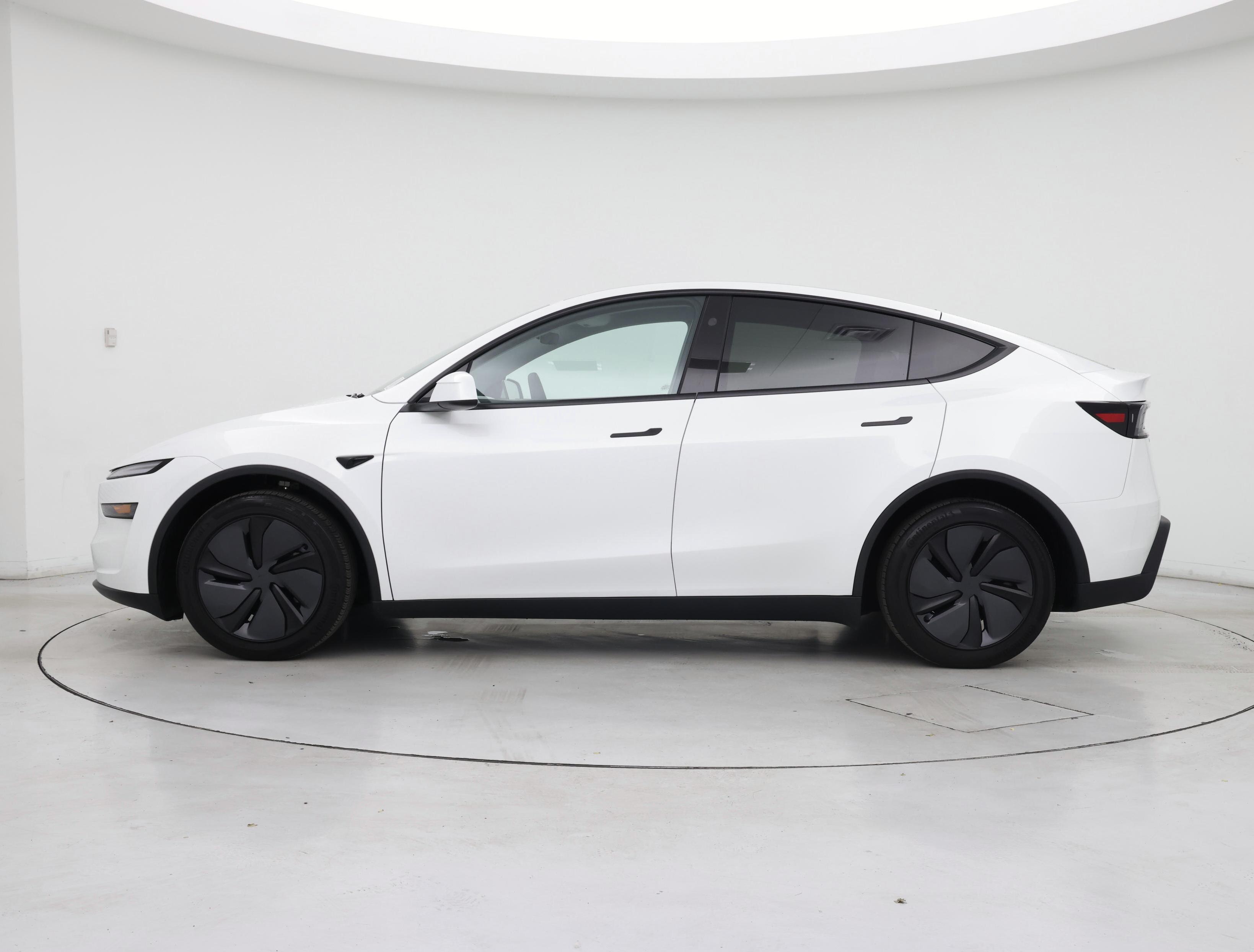 Thumbnail: 2026 Tesla Model Y - 3
