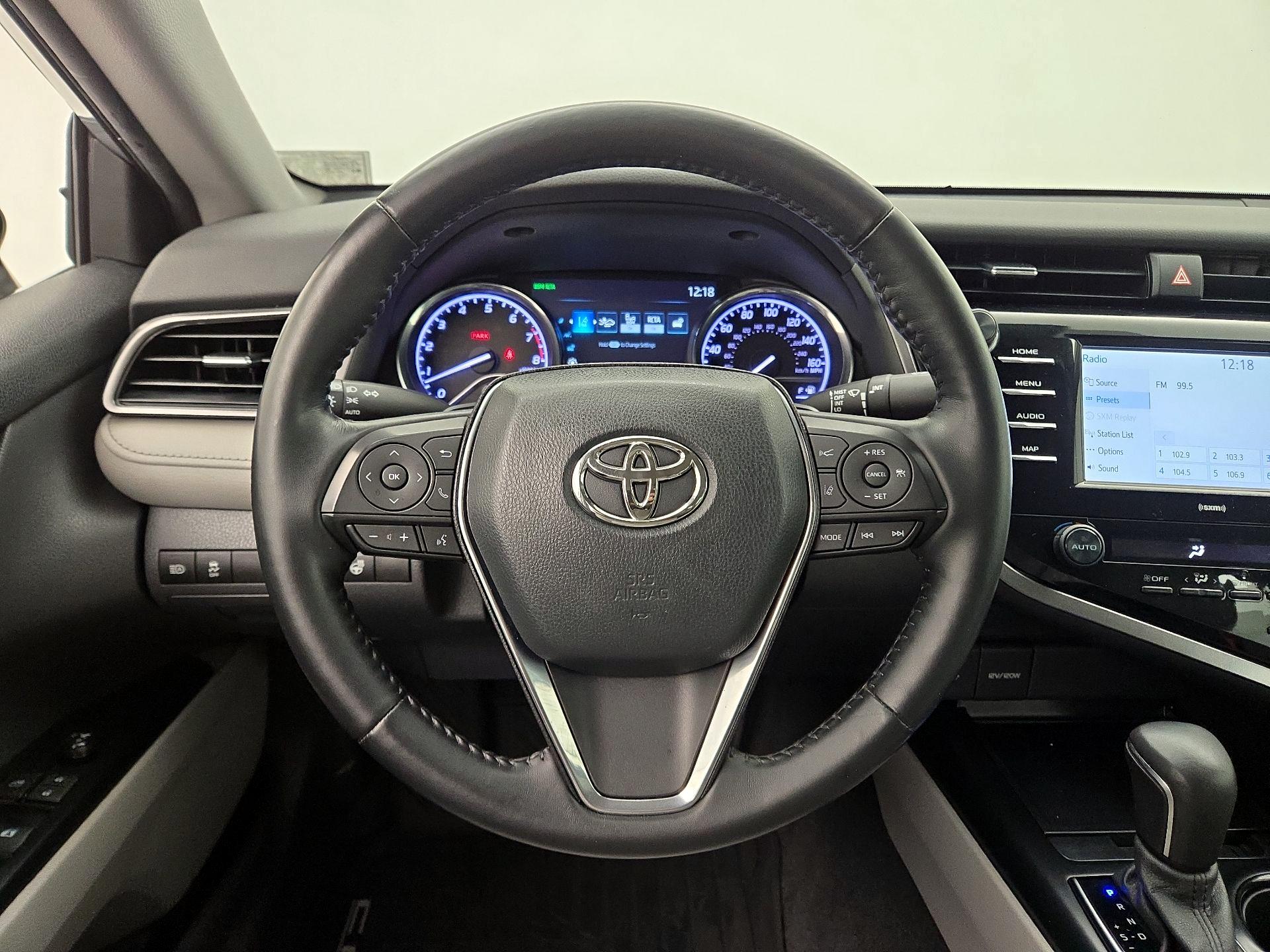 Thumbnail: 2020 Toyota Camry - 10