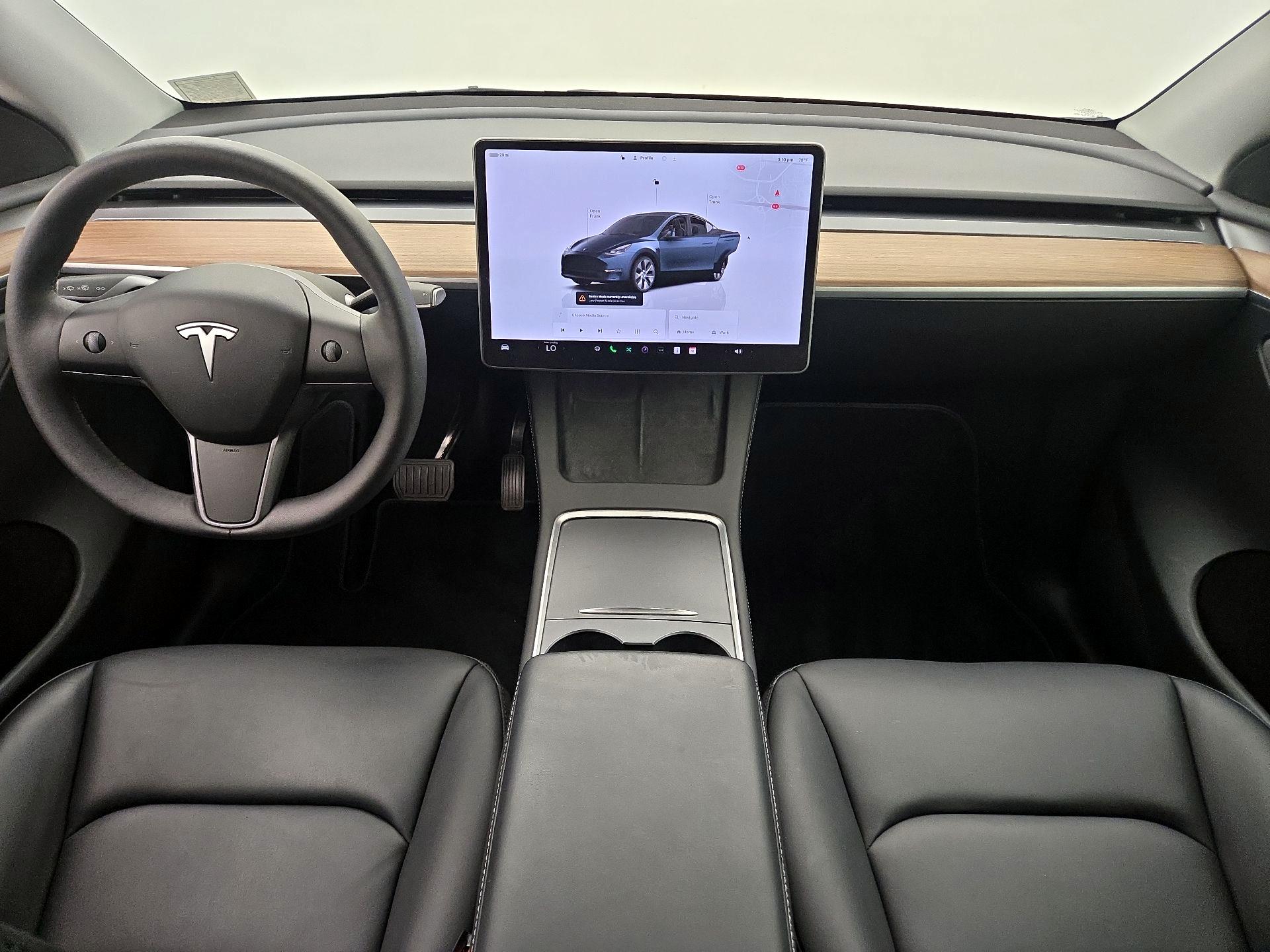 Thumbnail: 2024 Tesla Model Y - 9